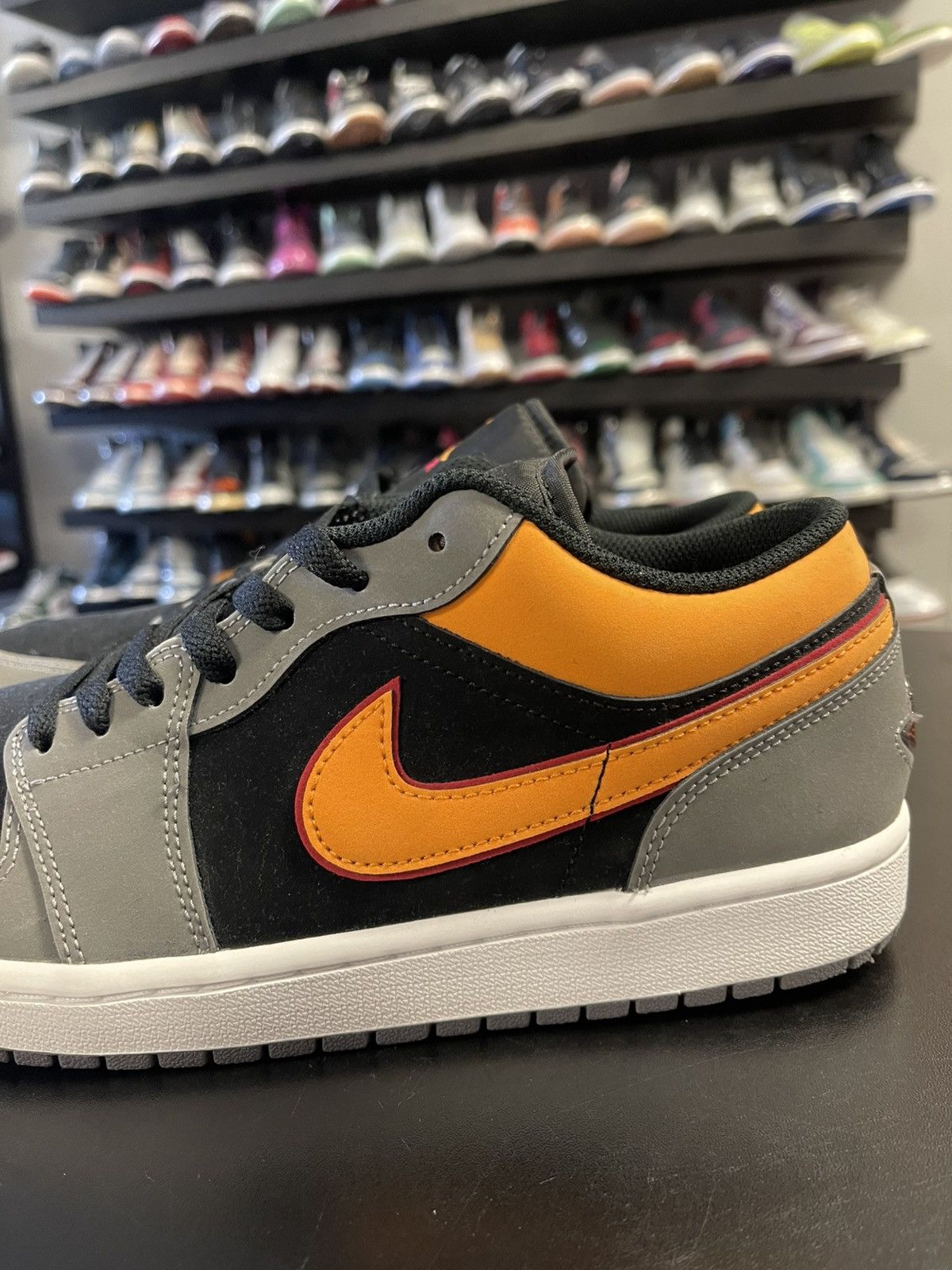 Jordan Brand Size 10 - Jordan 1 Low Light Graphite Vivid Orange Size US 10 / EU 43 - 5 Thumbnail