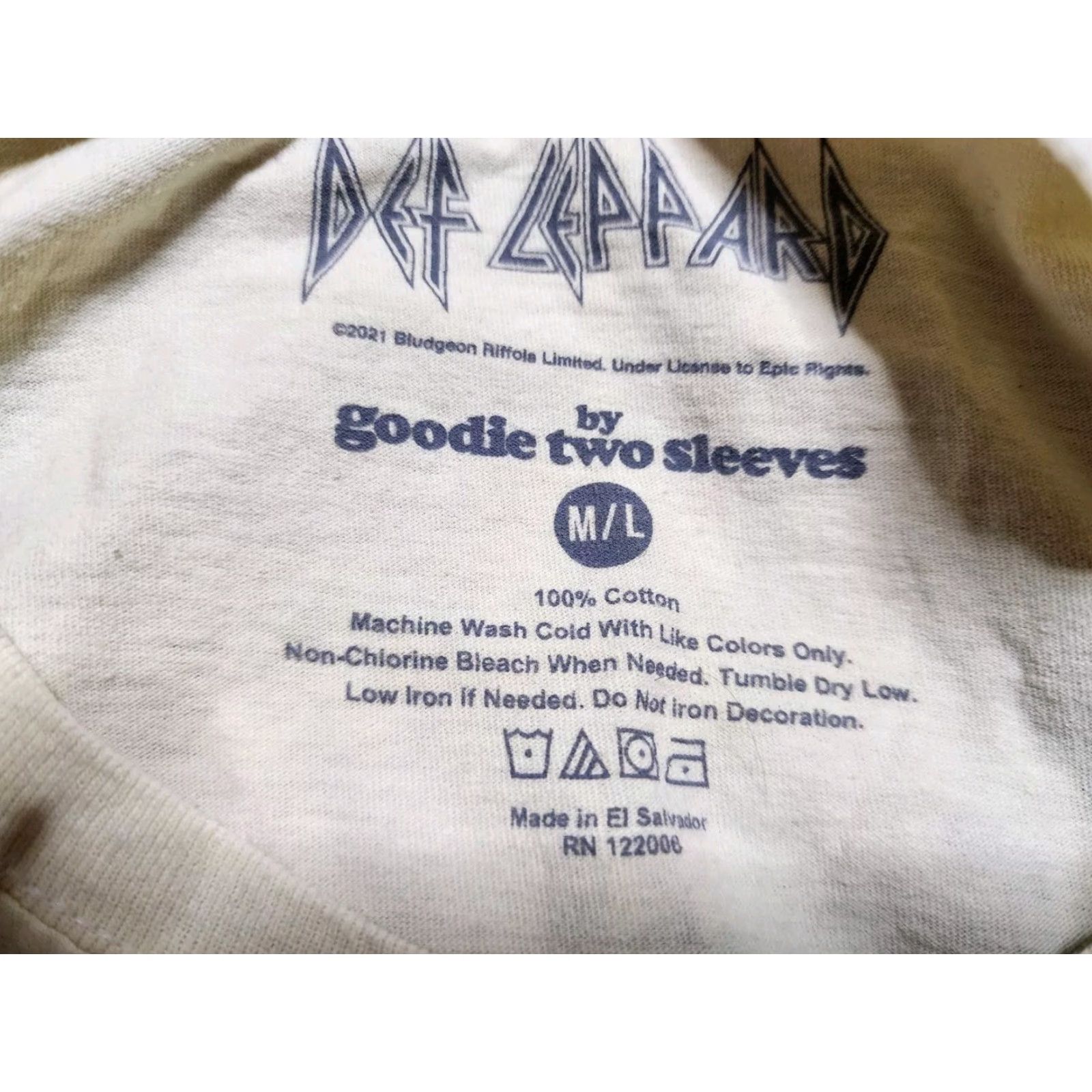 Vintage VINTAGE Band T-Shirt Men's L Def Leppard High N Dry Cotton Crew Neck Short Sleeve Double-Sided Yellow Music 80s Mens Size US L / EU 52-54 / 3 - 5 Thumbnail