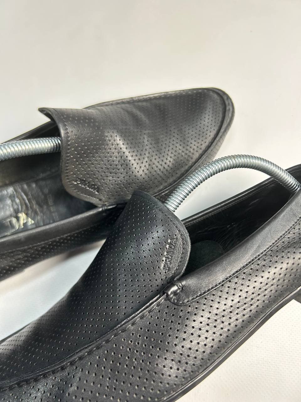 Prada Prada Leather Loafers Shoes Size US 10 / EU 43 - 10 Thumbnail