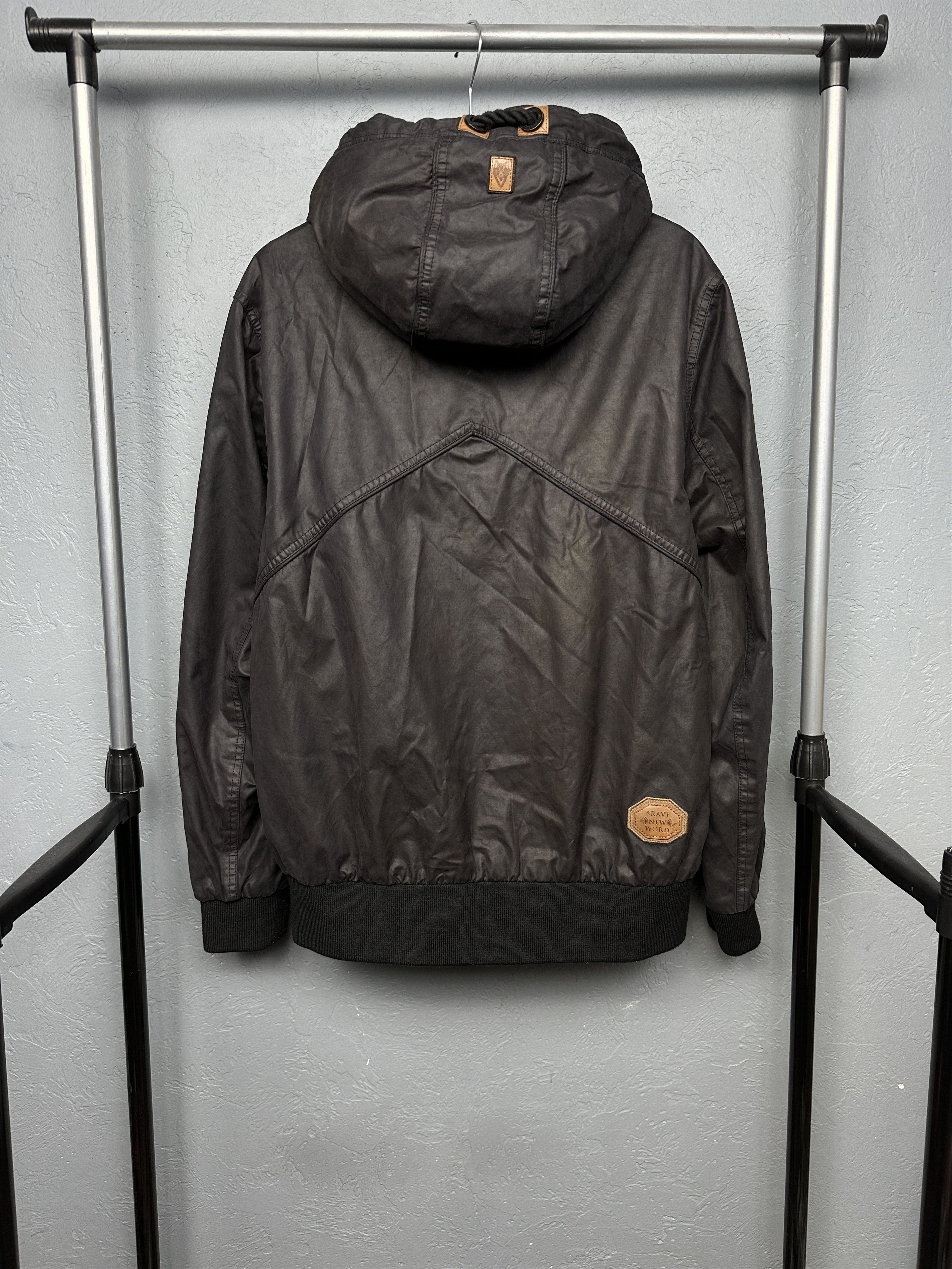 Naketano Naketano Mens Hooded Insulated Jacket Size US L / EU 52-54 / 3 - 7 Thumbnail