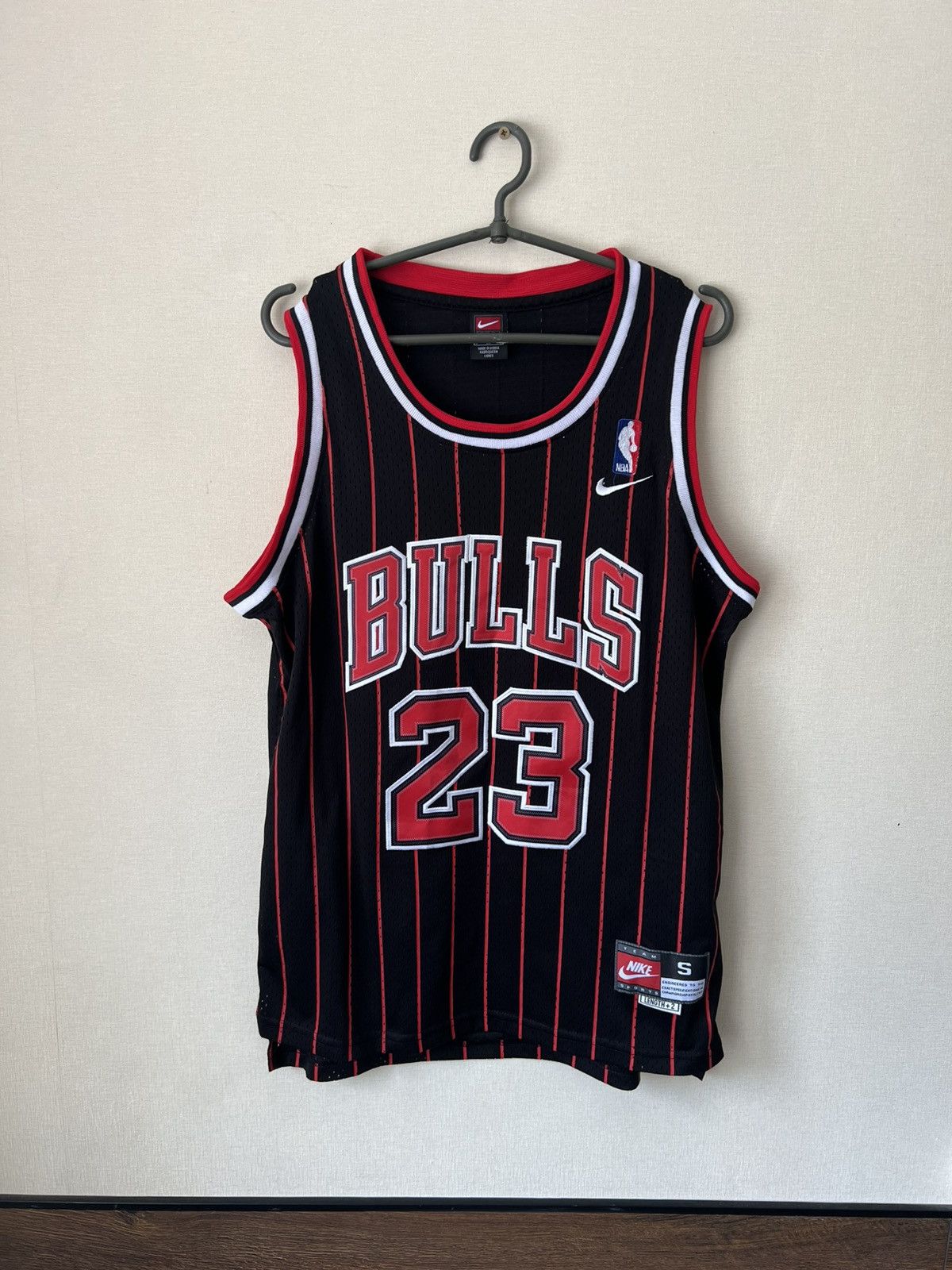 Crazy Vintage Chicago Bulls Michael Jordan Champion Jersey