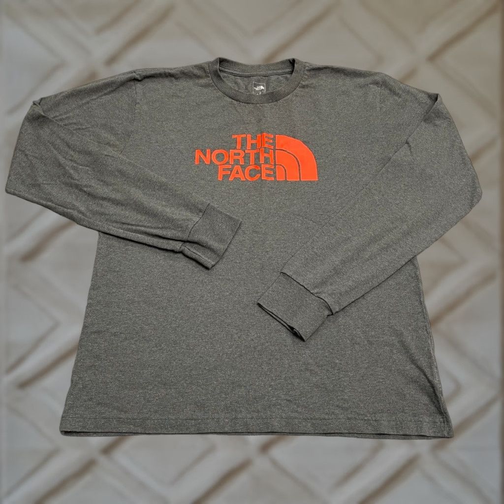 The North Face The North Face T-Shirt Mens Small Gray Graphic Crew Neck Long Sleeve Casual Tee Size US S / EU 44-46 / 1 - 1 Thumbnail