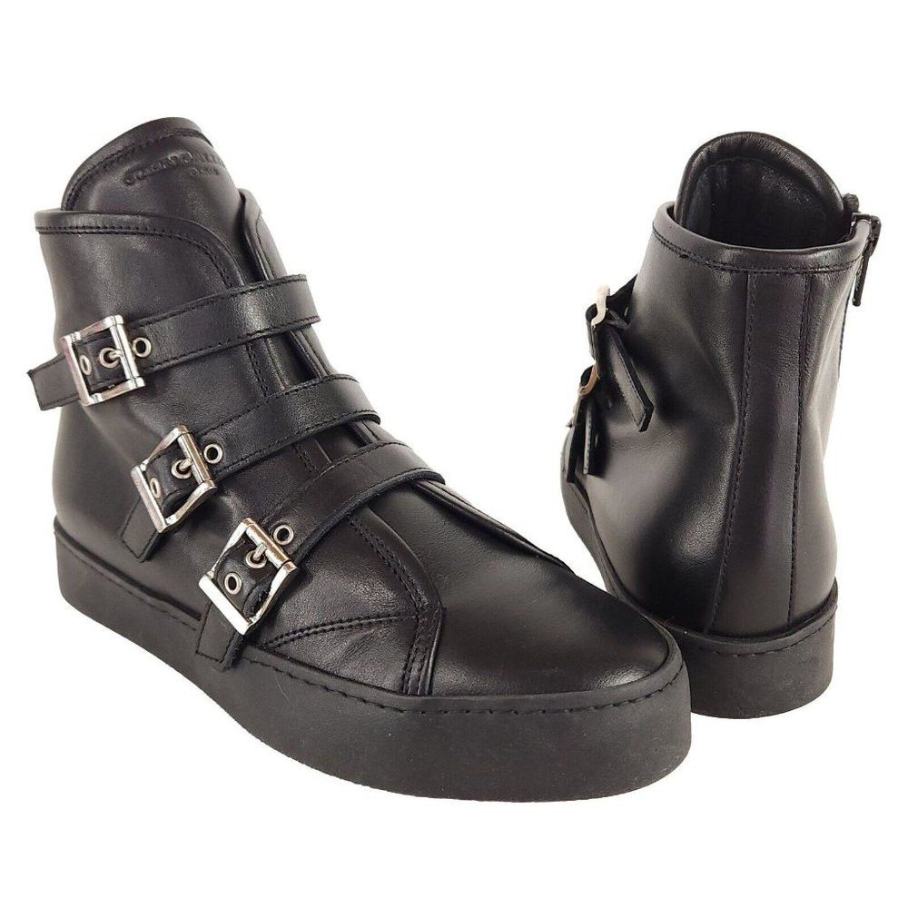 John Galliano John Galliano Paris Three Buckle Leather Ankle Boots 35 5 Size US 5 / IT 35 - 2 Thumbnail