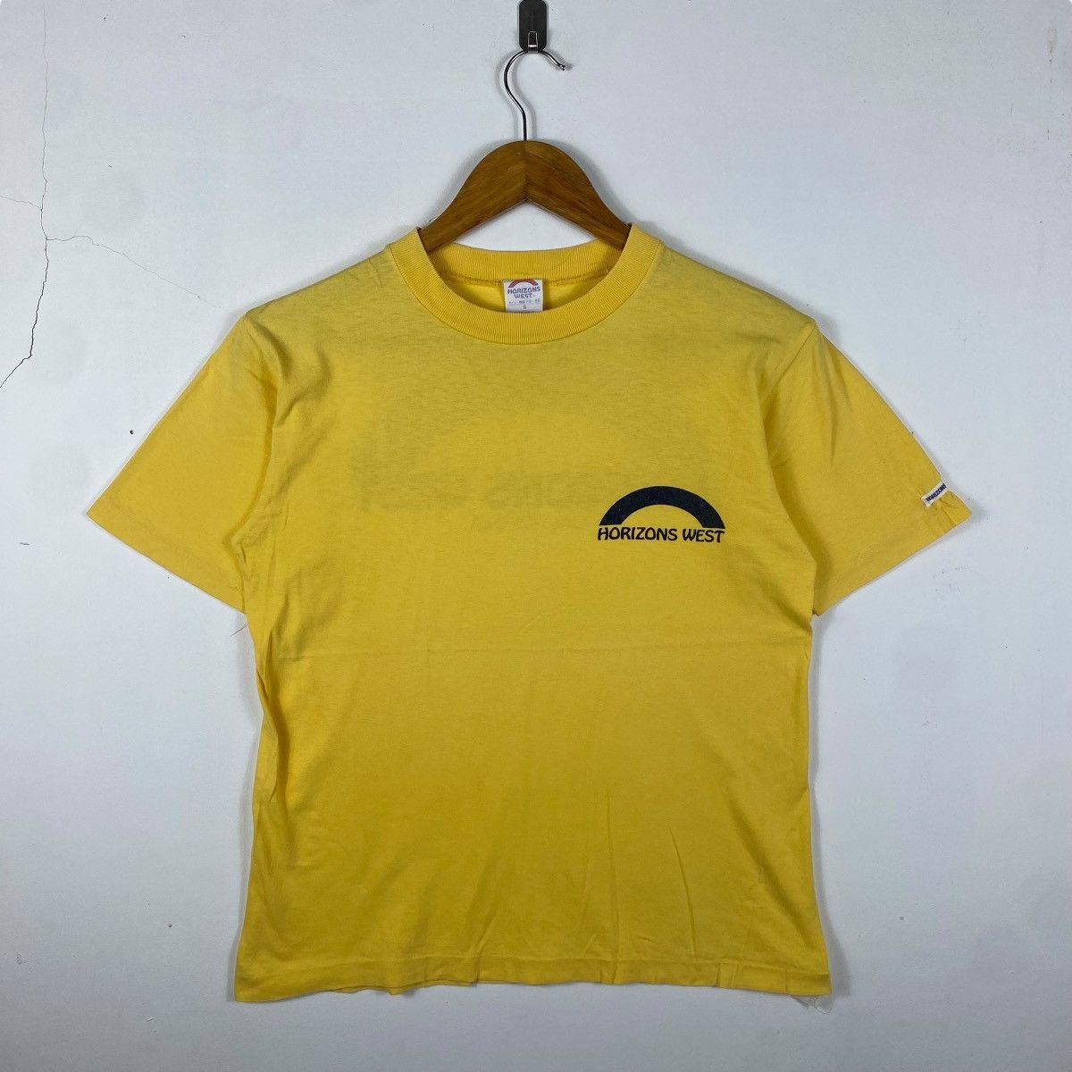 Vintage Vintage 80's HORIZON WEST CALIFORNIA Graphic Tee Shirt Small Size US S / EU 44-46 / 1 - 5 Thumbnail