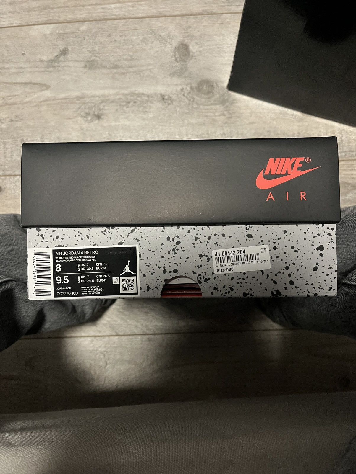 Jordan Brand × Nike Jordan 1 Fire Red 2020 Size US 8 / EU 41 - 7 Thumbnail