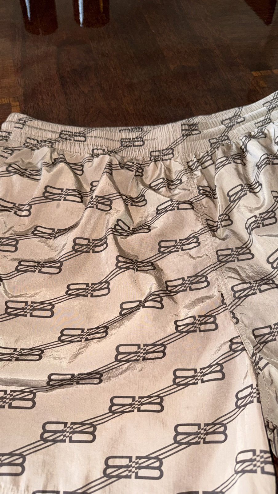Balenciaga Balenciaga Swim Trunks Size US 32 / EU 48 - 19 Thumbnail