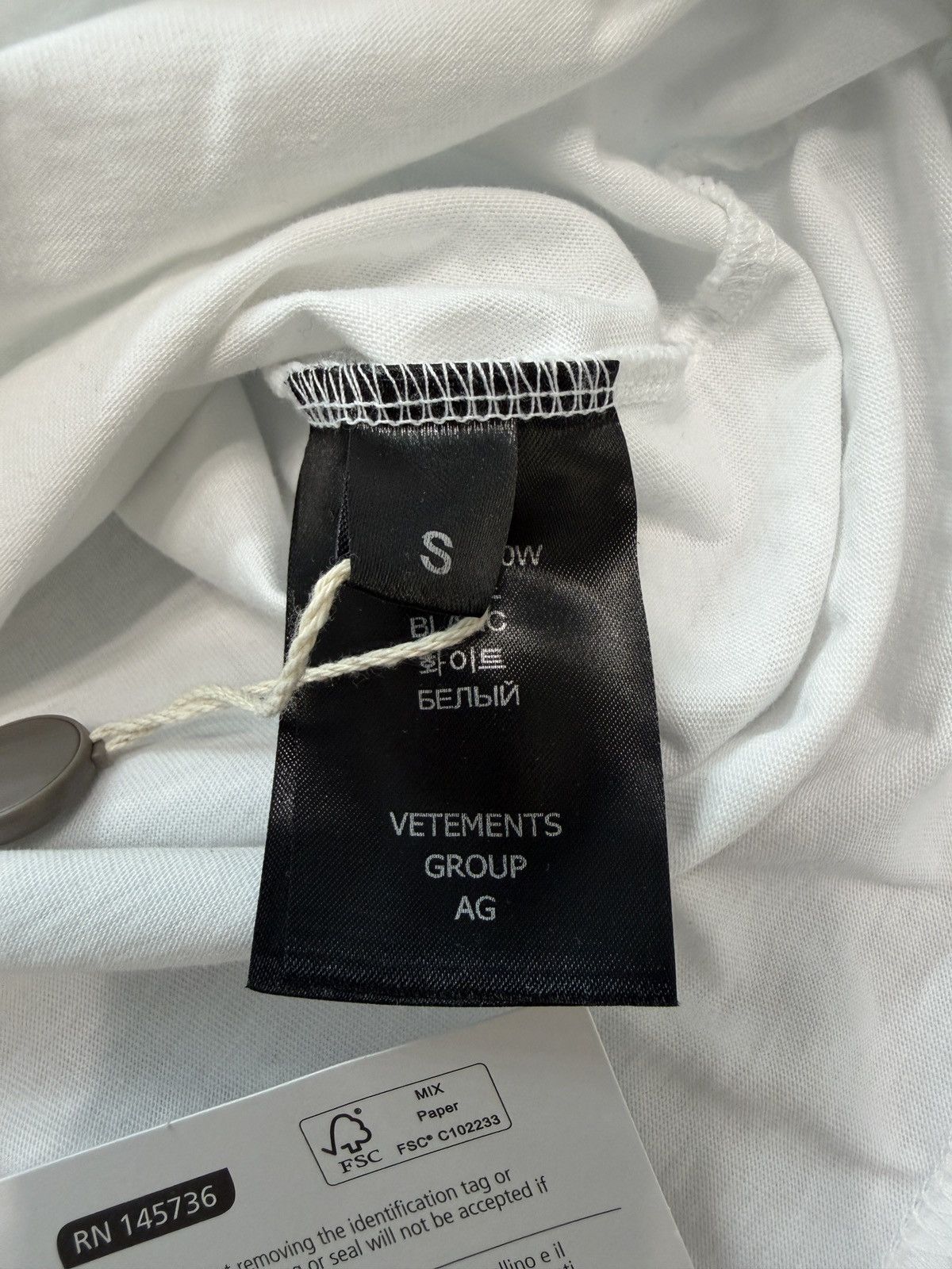 Vetements Vetements 5G T-shirt White Size US S / EU 44-46 / 1 - 5 Thumbnail