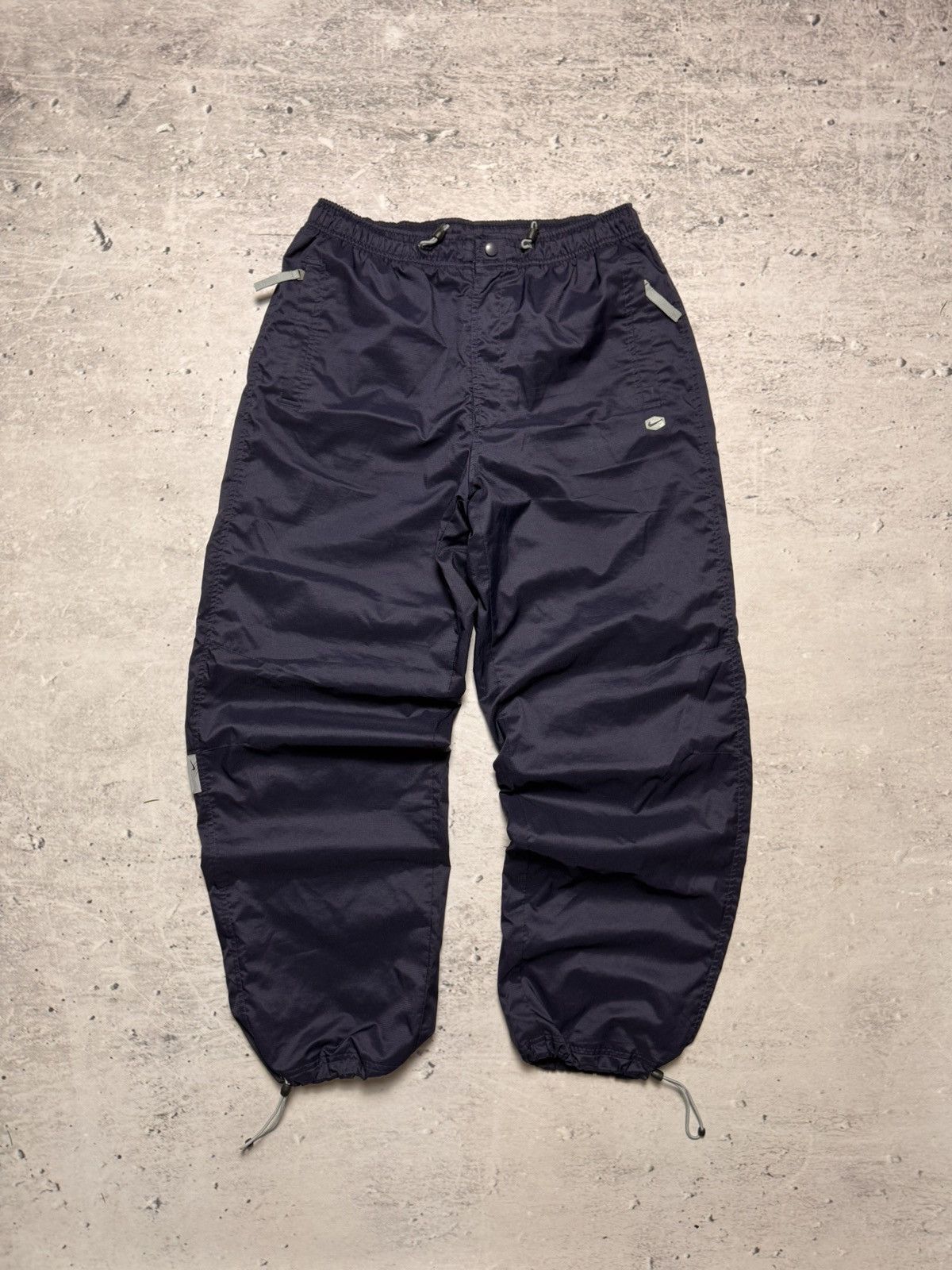 Nike × Vintage NIKE TN+ VINTAGE BASIC LOGO OVERSIZE BAGGY PANTS Size US 34 / EU 50 - 1 Thumbnail
