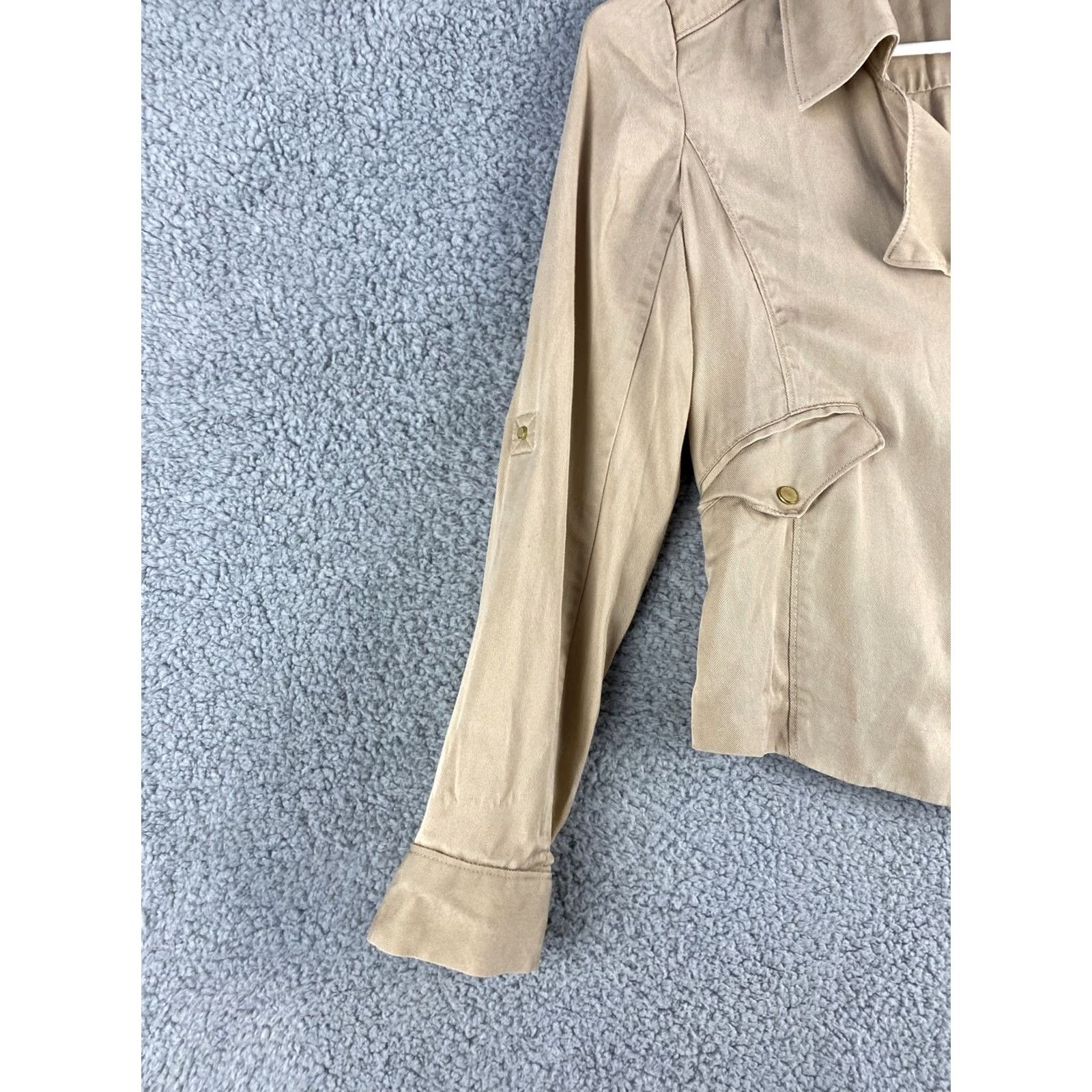 Ann Taylor VINTAGE Ann Taylor Loft Blouse Shirt Womens XXS Tan Long Sleeve Roll Tab Pocket Collared 34-26 Case Sensitive Size XXS / US 00 / IT 34 - 3 Thumbnail