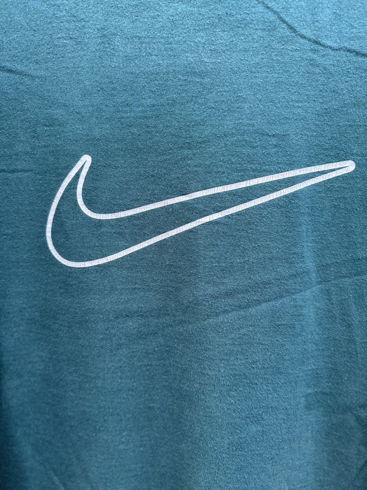 Nike Vintage Nike Swoosh Big Logo Long Sleeve Faded Tee Size US L / EU 52-54 / 3 - 2 Thumbnail
