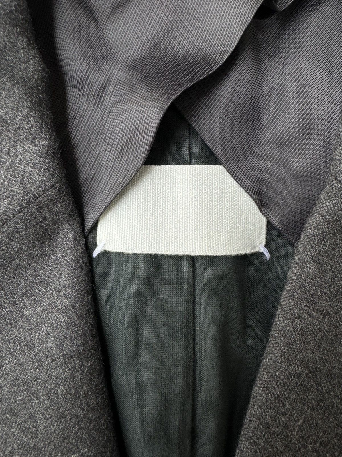 Maison Margiela Maison Martin Margiela AW07 Creased Shoulders Wool Blazer Size M / US 6-8 / IT 42-44 - 10 Thumbnail