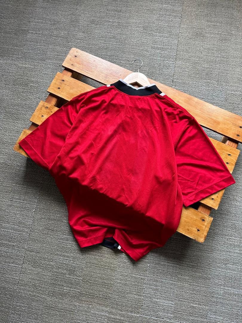 Nike VINTAGE NIKE CENTER SWOOSH JERSEY Size US L / EU 52-54 / 3 - 2 Thumbnail