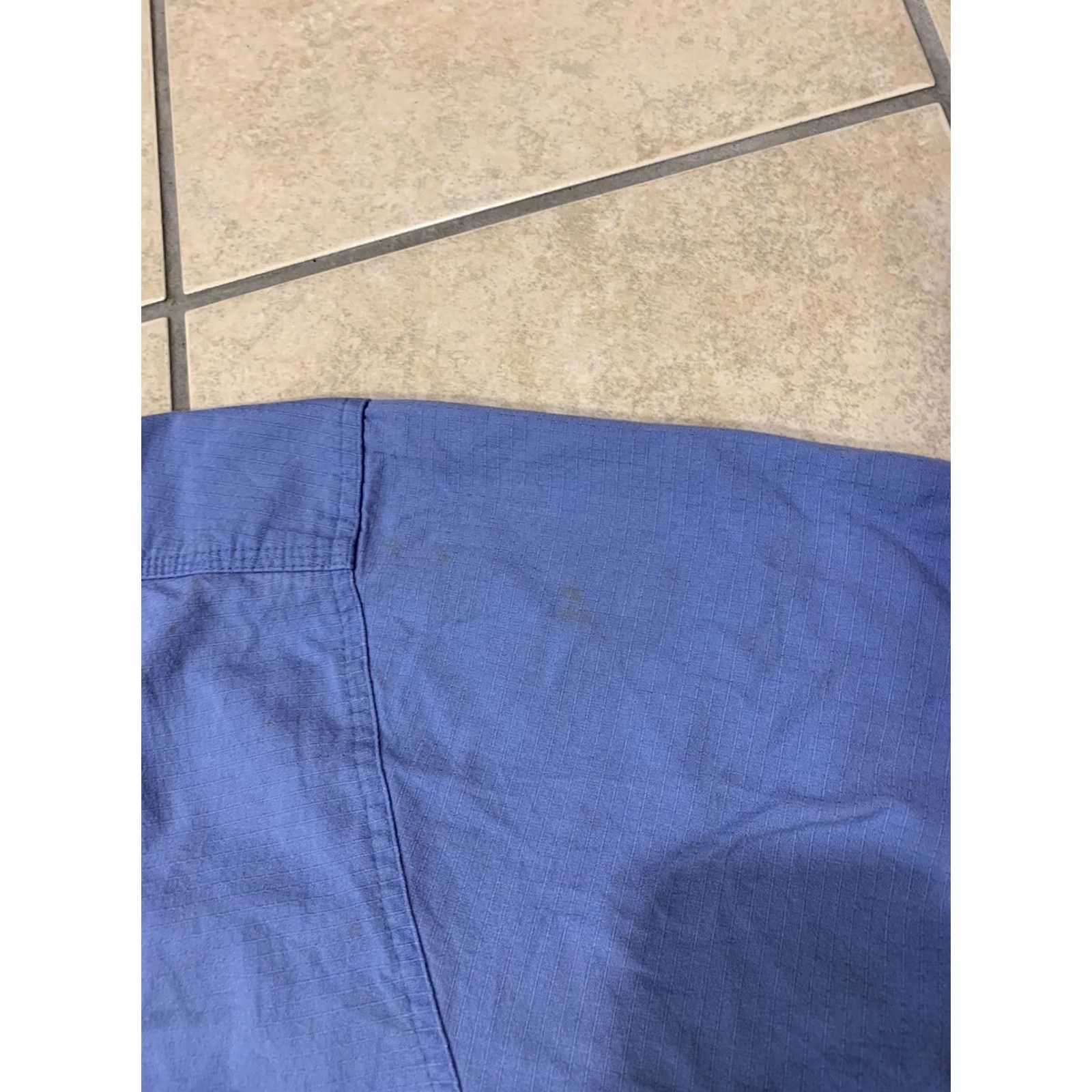 Carhartt Carhartt Men's XL Blue Ripstop Utility Medical Uniform Scrub Top C15108 Size US XL / EU 56 / 4 - 5 Thumbnail