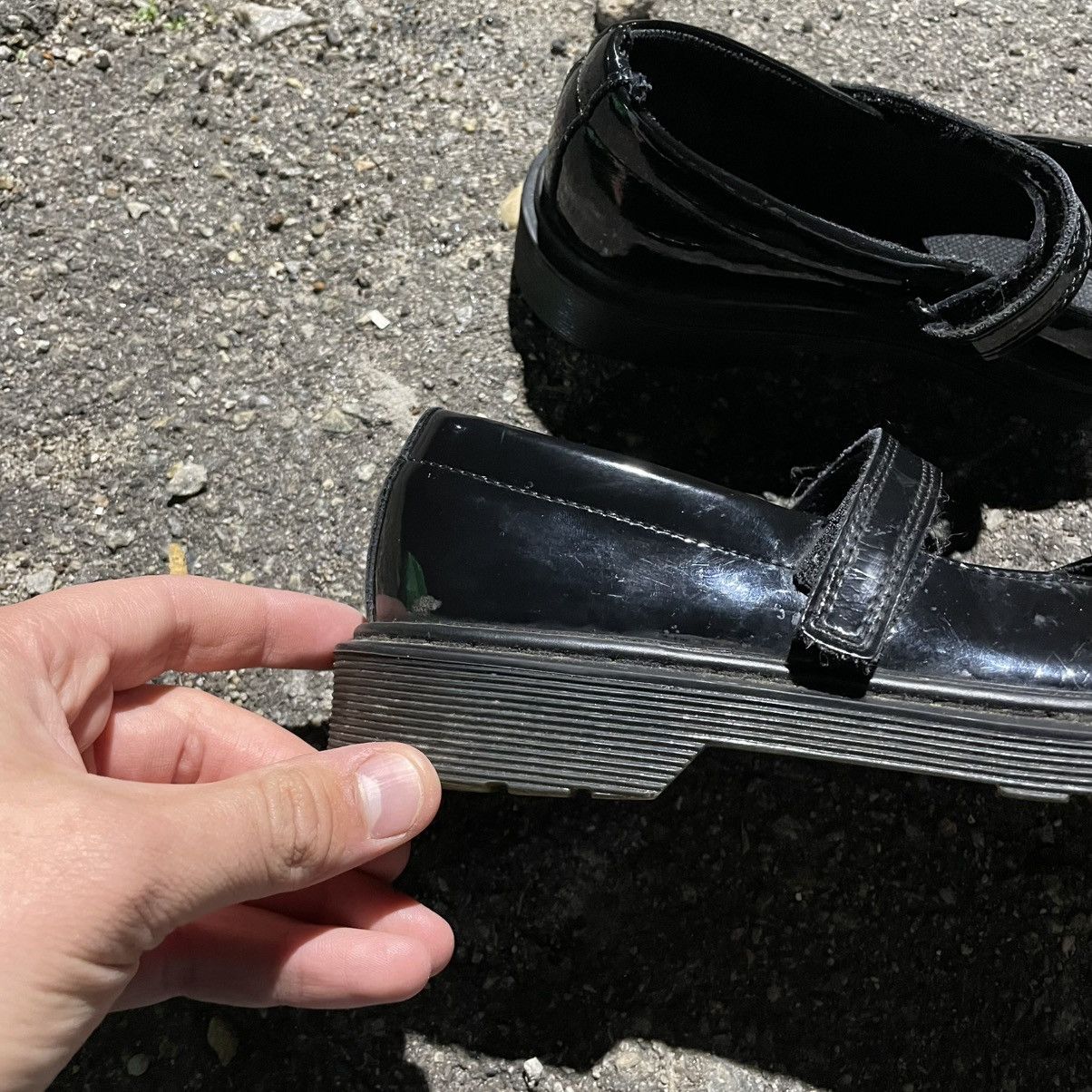 Dr. Martens Dr. Martens Mary Jane Patent Leather Shoes Black boots Size US 8 / IT 38 - 2 Thumbnail