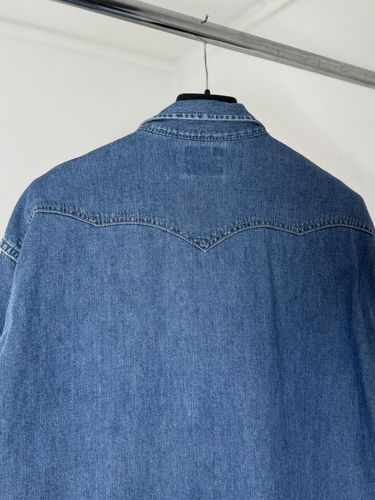 Levi's Vintage Clothing Vintage 1996 Levis Denim Button Up Shirt Size US L / EU 52-54 / 3 - 7 Thumbnail