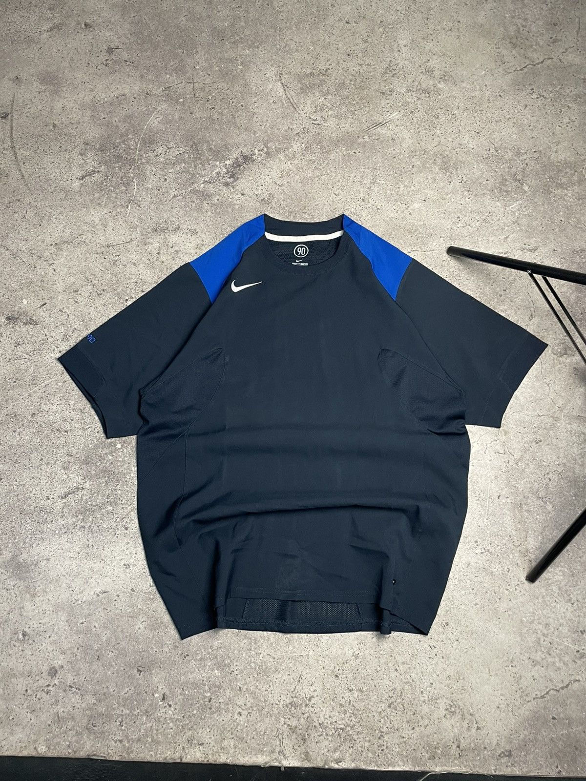 Nike Vintage NIKE Total 90 T-shirt Y2K Retro Rare Size US M / EU 48-50 / 2 - 1 Thumbnail
