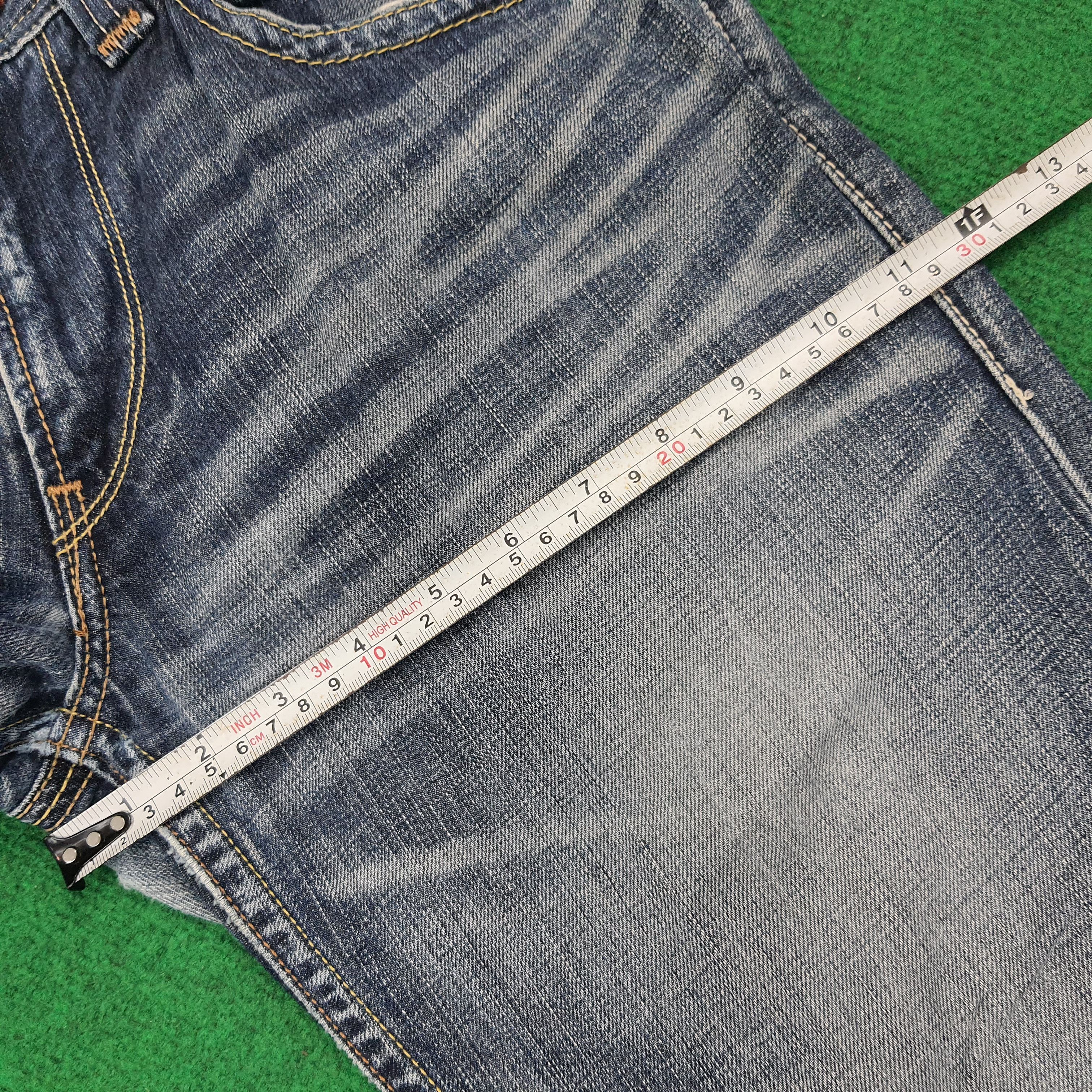 Levi's × Vintage Vintage Levi's 502 Jeans Size US 33 - 15 Thumbnail