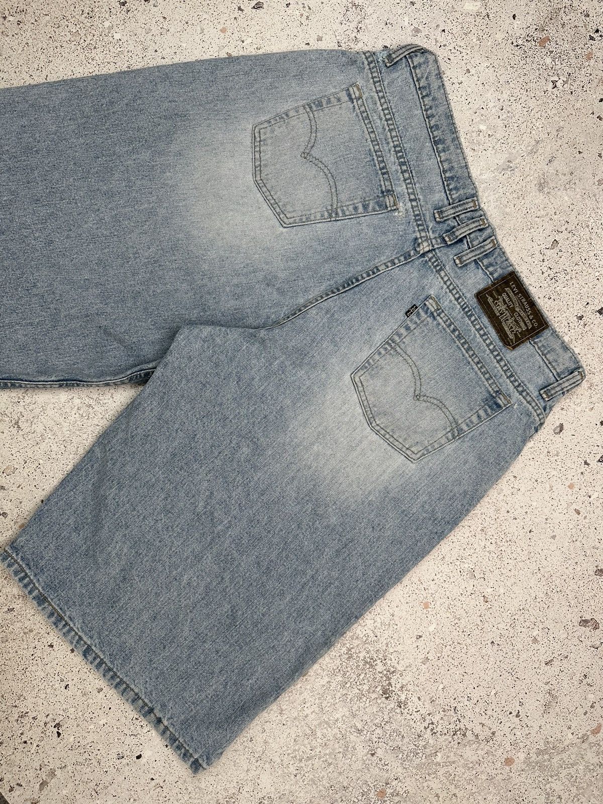 Levi's × Vintage Vintage 90’s Levi’s Black Tab Denim Shorts (38) Men long fit Size US 38 / EU 54 - 23 Thumbnail