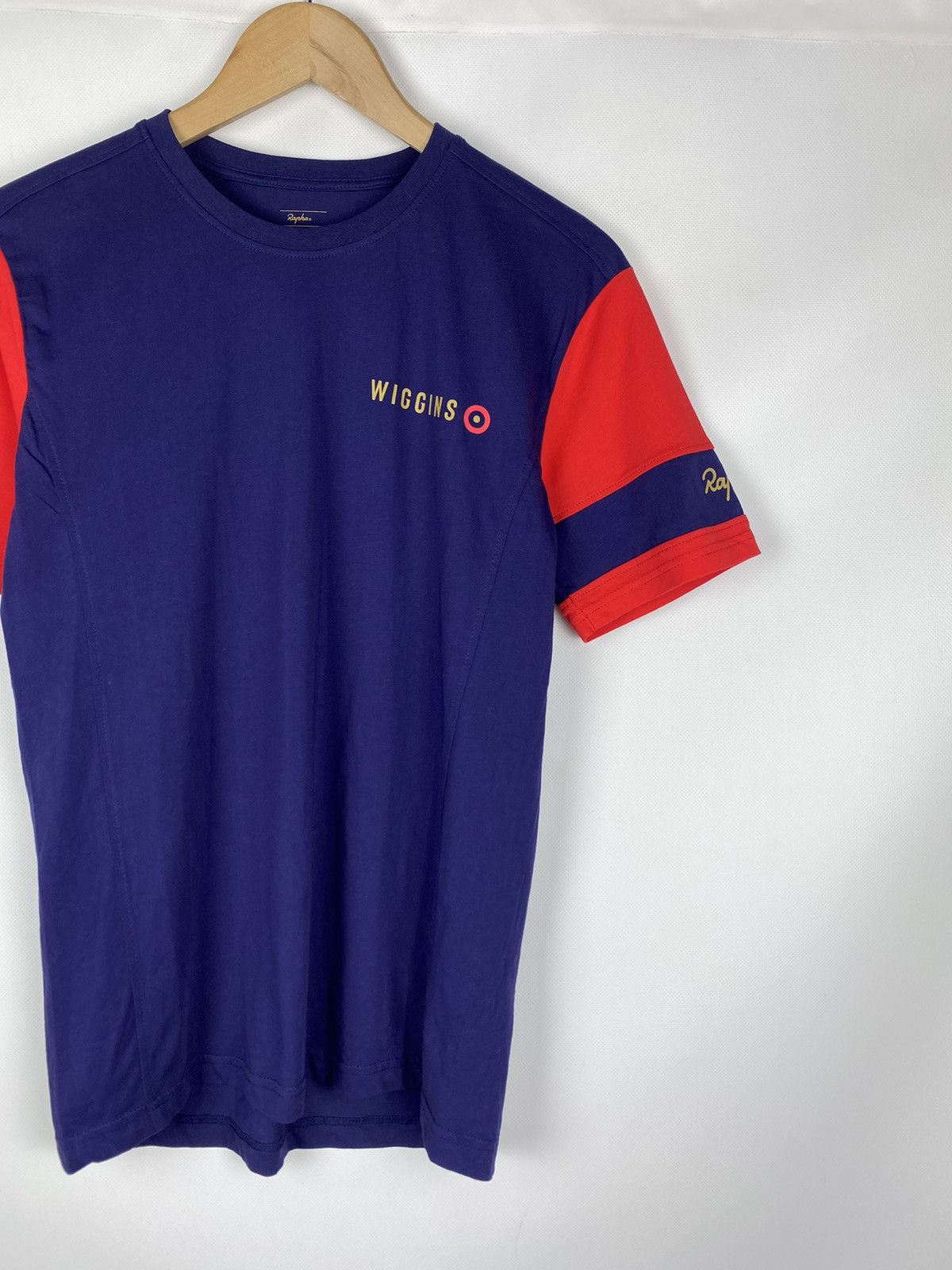 Rapha BNWT! Rapha Bradley Wiggins men’s cycling t shirt size M Size US M / EU 48-50 / 2 - 3 Thumbnail
