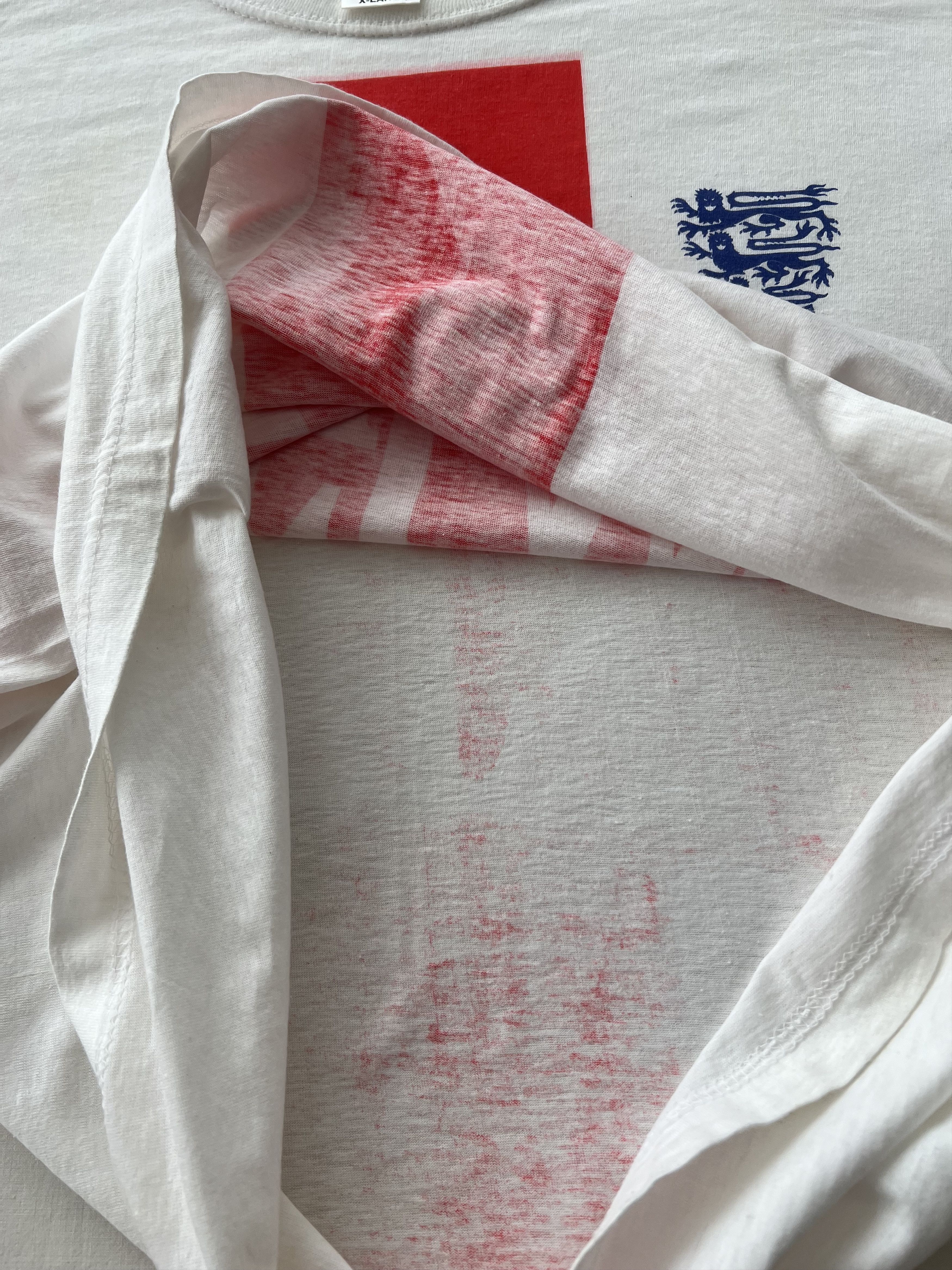 Vintage Vintage 1998 England World Cup 1998 Soccer Rugby T-shirt Size US XL / EU 56 / 4 - 12 Thumbnail