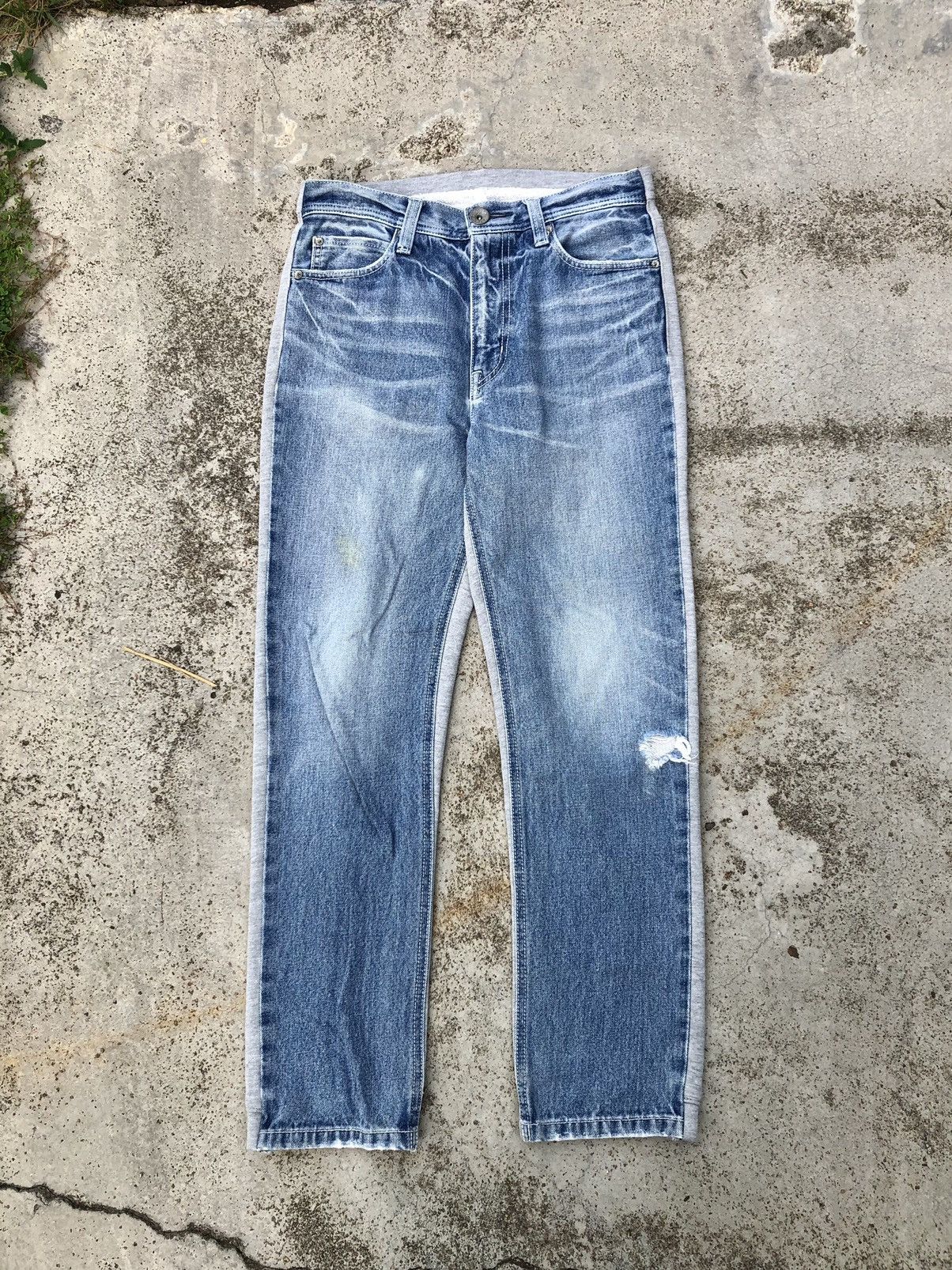 Japanese Brand RECONSTRUCTED DENIM BY RODEO CROWN Size US 30 / EU 46 - 1 Thumbnail