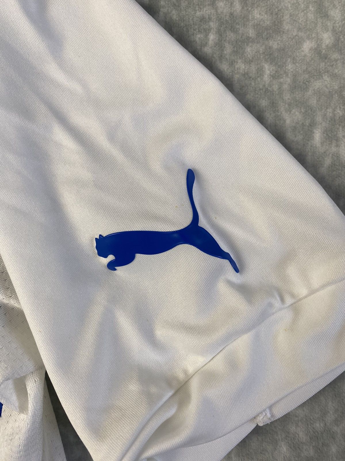 Puma Italy Away Football Shirt 2012-13 Puma Euro 2012 jersey Size US S / EU 44-46 / 1 - 5 Thumbnail