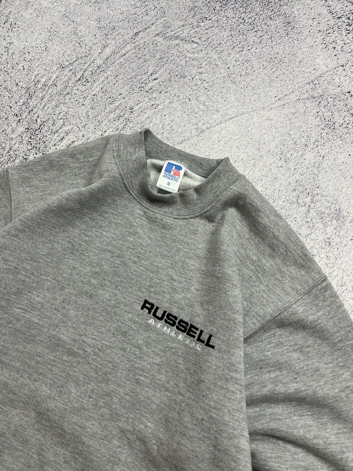 Russell Athletic × Vintage Vintage 90s y2k Russell Athletic Sweatshirt Boxy Fit Gray Size US S / EU 44-46 / 1 - 4 Thumbnail