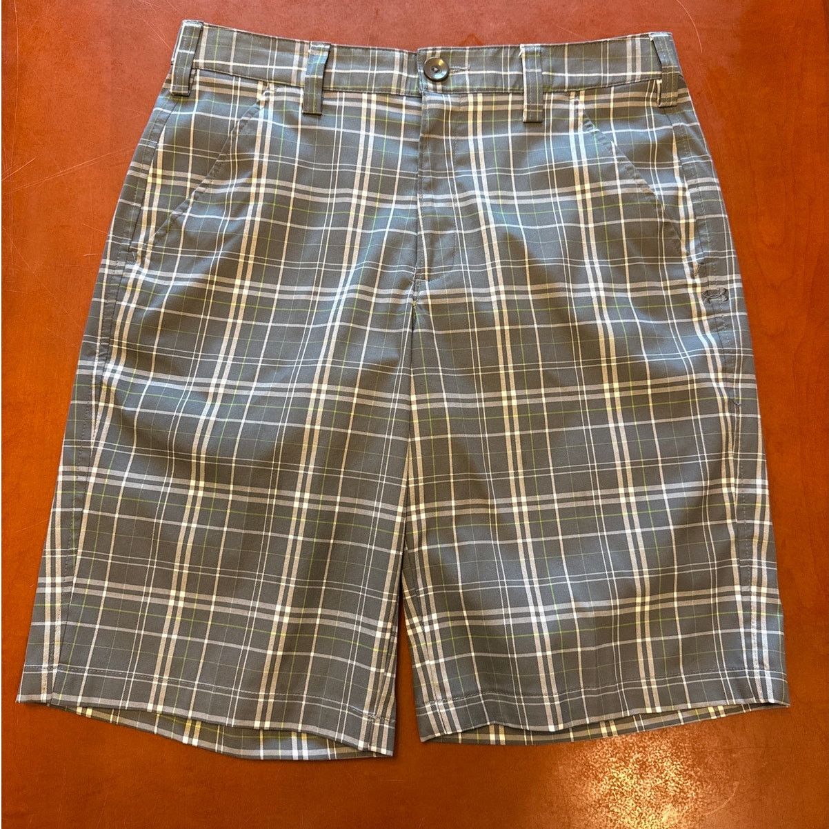 Under Armour Under Armour Men’s Golf Shorts Plaid Performance Size 30 Size US 30 / EU 46 - 2 Thumbnail