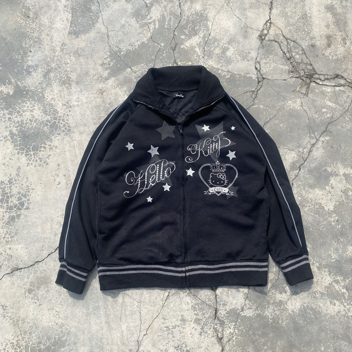 Anime Hello Kitty BLACK sweater Size US M / EU 48-50 / 2 - 2 Thumbnail