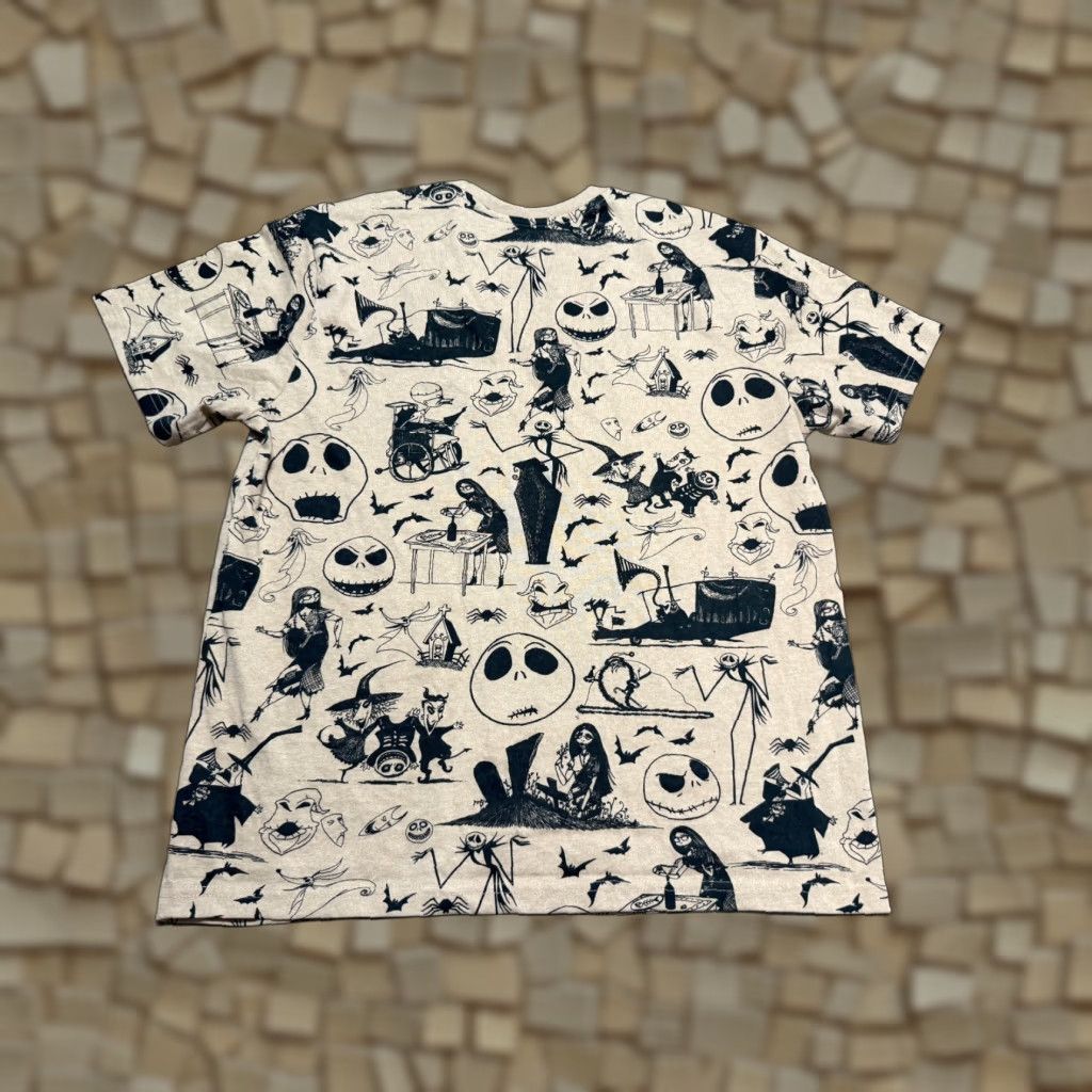 Vintage VINTAGE The Nightmare Before Christmas shirt Mens Large Black The Burton's Size US L / EU 52-54 / 3 - 1 Thumbnail