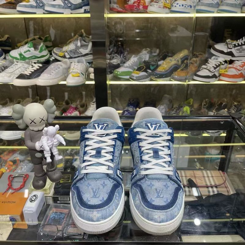 Louis Vuitton Louis Vuitton Blue Denim Low-Top Sneakers for Men -2508 Size US 8 / EU 41 - 1 Thumbnail