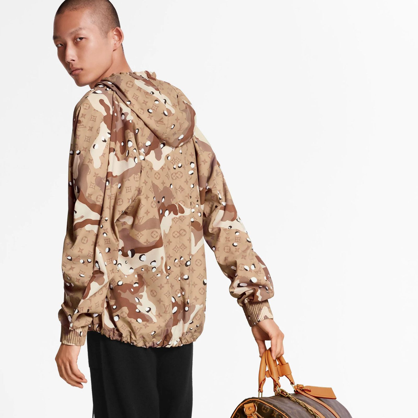 Louis Vuitton Louis Vuitton Virgil Parachute Hoodie Windbreaker Jacket 48 Size US M / EU 48-50 / 2 - 15 Thumbnail