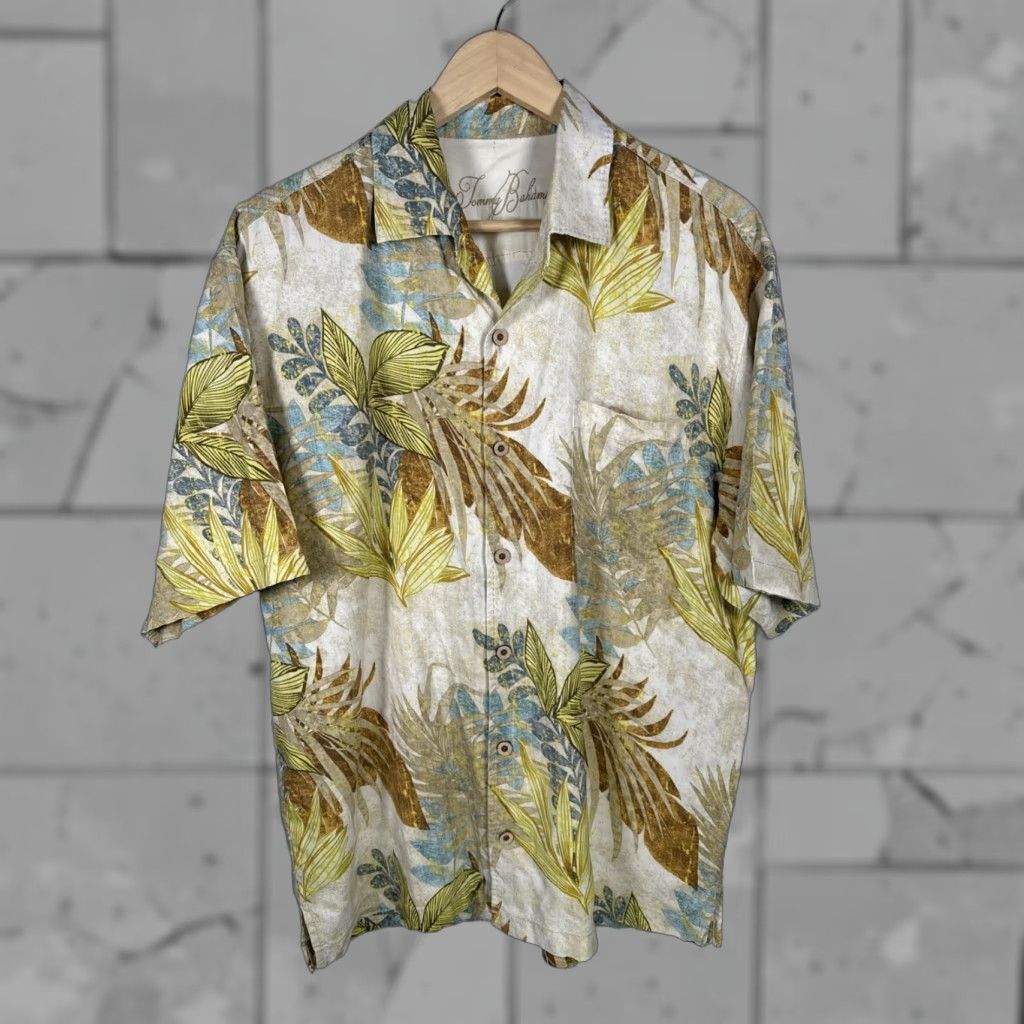 Tommy Bahama Tommy Bahama Shirt Mens L Multicolor Silk Hawiian Size US L / EU 52-54 / 3 - 1 Thumbnail