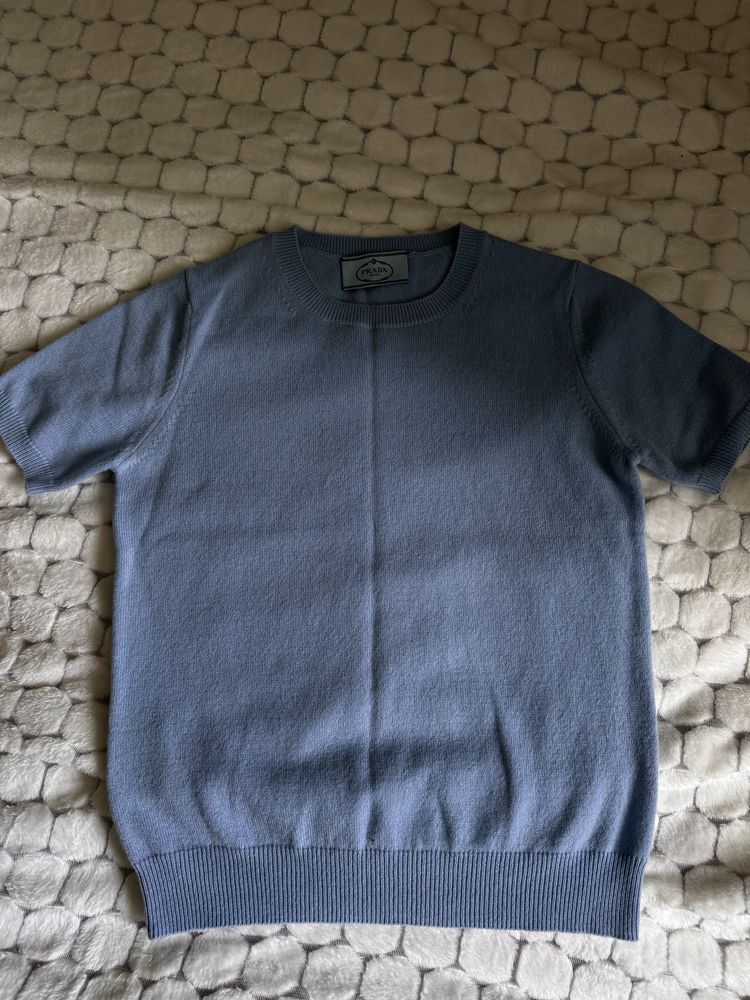 Prada Prada Cashmere Short sleeve Sweatshirt T-shirt Size XS / US 0-2 / IT 36-38 - 1 Thumbnail