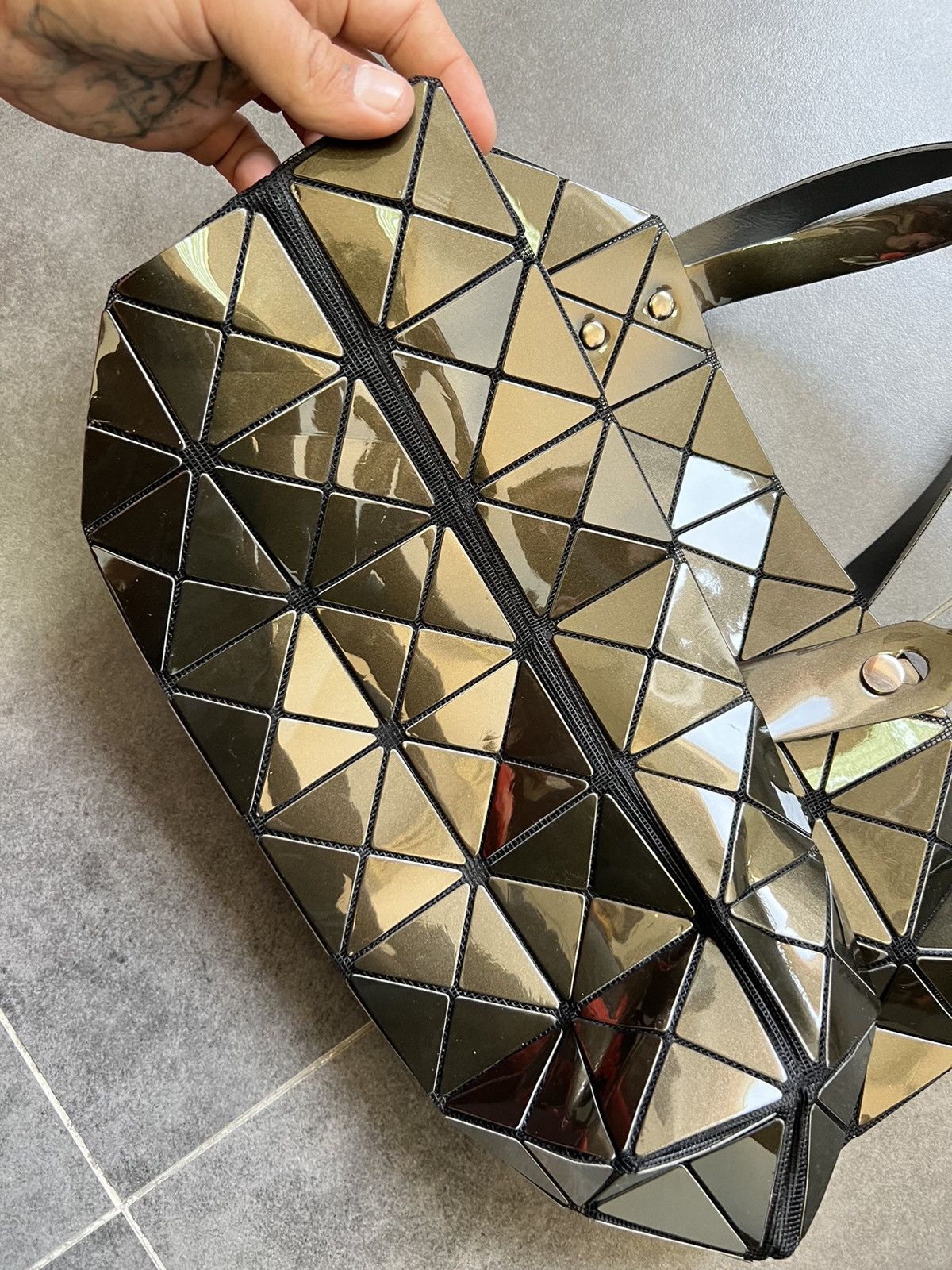 Issey Miyake Bao Bao by Issey Miyake Prism Tote Bag BaoBao Geometric Boxy Size ONE SIZE - 2 Thumbnail