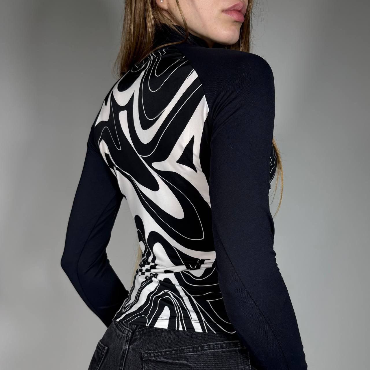 Japanese Brand Vintage Y2K Japanese Abstract Print Retro Style Longsleeve Size M / US 6-8 / IT 42-44 - 2 Thumbnail