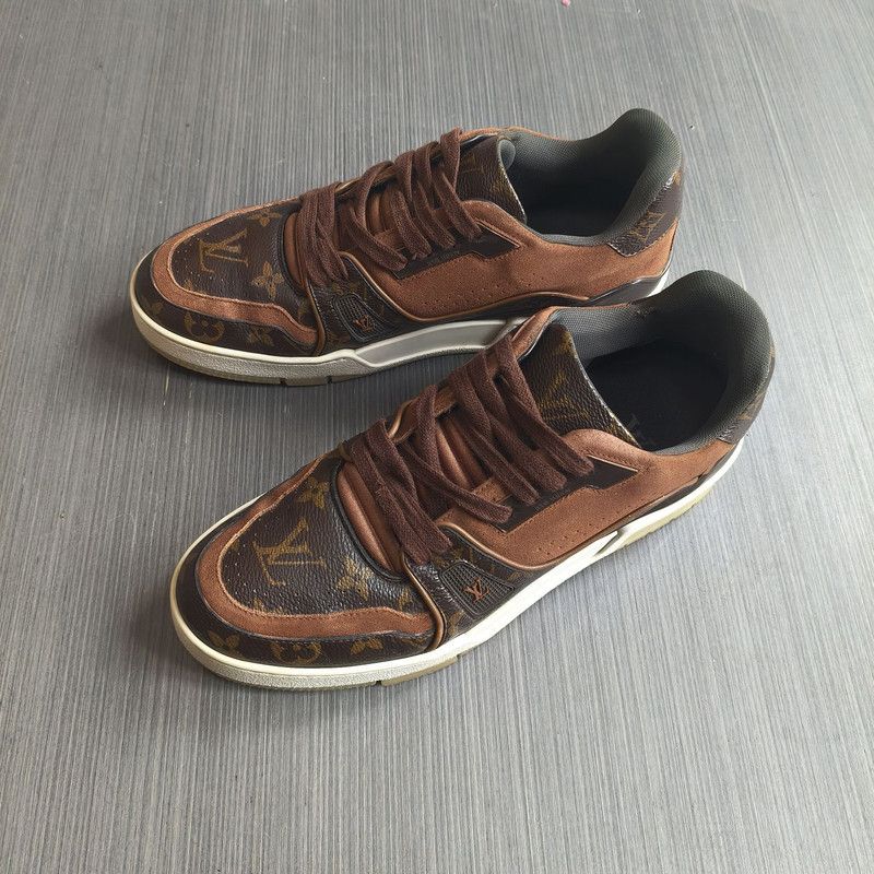 Louis Vuitton Louis Vuitton Brown Low-Top Trainer Sneakers 0079 Size US 7 / EU 40 - 1 Thumbnail