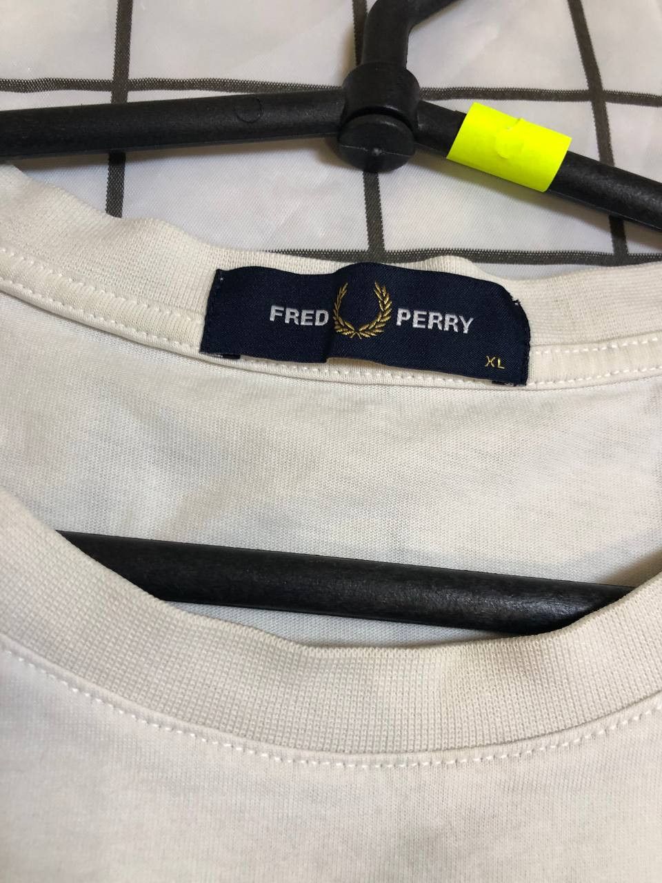 Fred Perry Fred Perry Men's Textured Regular Fit T-Shirt Size US XL / EU 56 / 4 - 2 Thumbnail