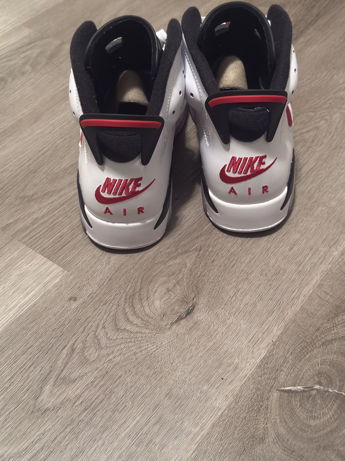 Jordan Brand Jordan Carmine 6s Sz 8.5 Size US 8.5 / EU 41-42 - 3 Thumbnail