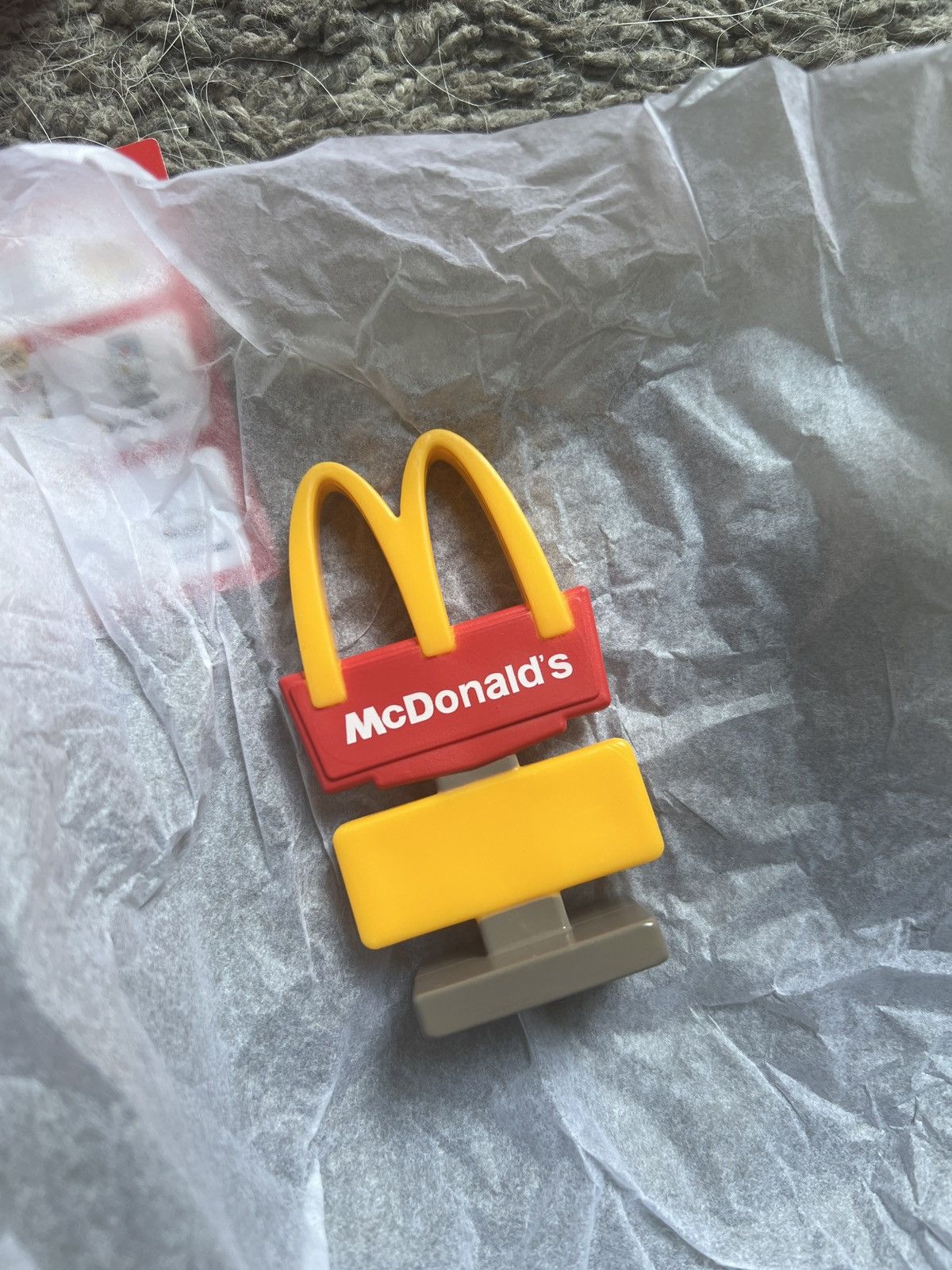 Hypebeast 2025 Lil McDonald’s McDonald’s Sign Miniature Size ONE SIZE - 3 Thumbnail