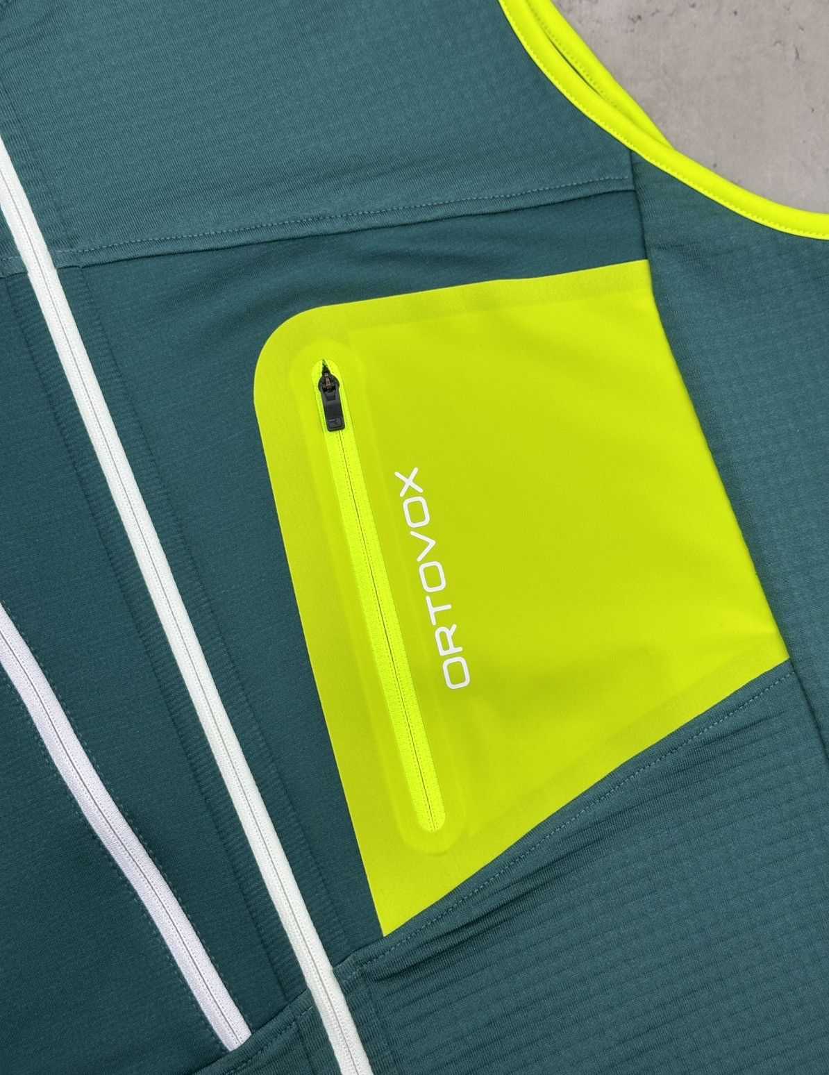 ORTOVOX ORTOVOX Merino Inside Fleece Light Vest Hiking Ski Touring Size US XXL / EU 58 / 5 - 2 Thumbnail