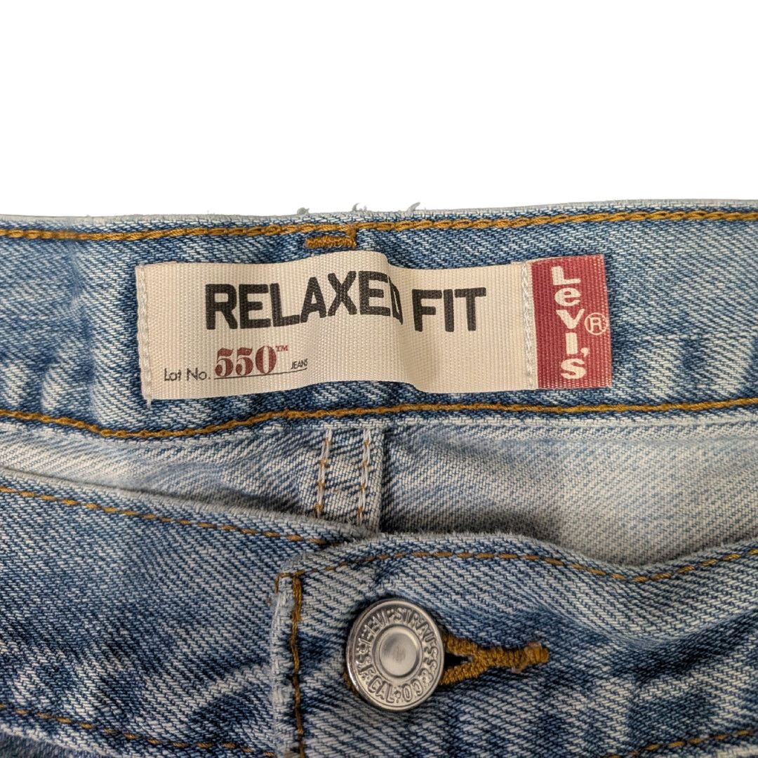 Levi's Levi's 505 Relaxed Fit Grunge Cut-off Denim Shorts | 40" Size US 40 / EU 56 - 3 Thumbnail