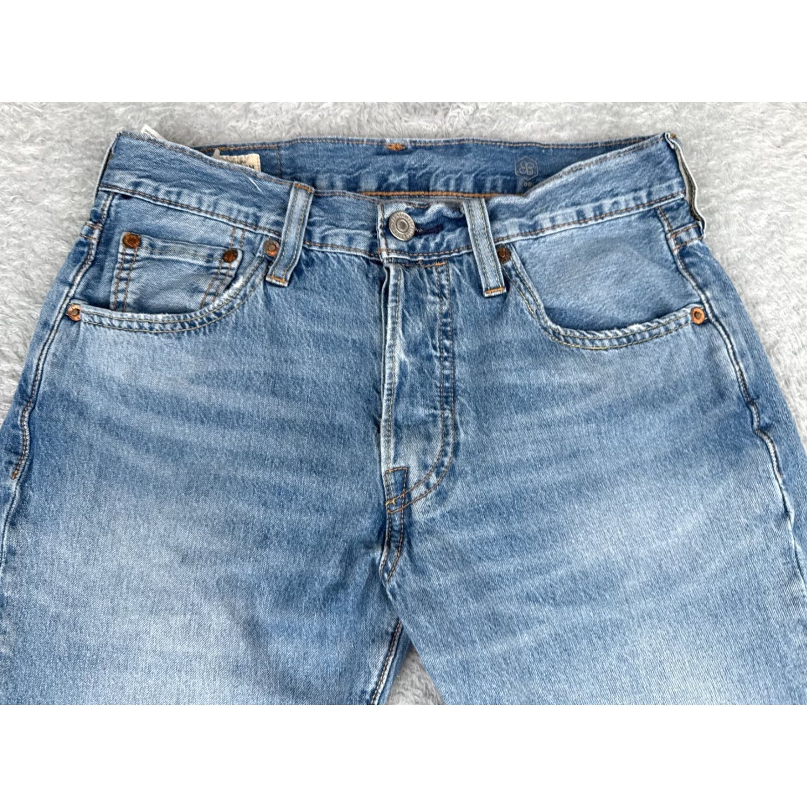 Levi's VINTAGE Levi's 501 Jeans Pants Adult 28 Blue Denim Button Fly 100% Cotton 26x27 Regular Fit Mid Rise Straight 5-Pocket Mens Jeans Size US 28 / EU 44 - 4 Thumbnail