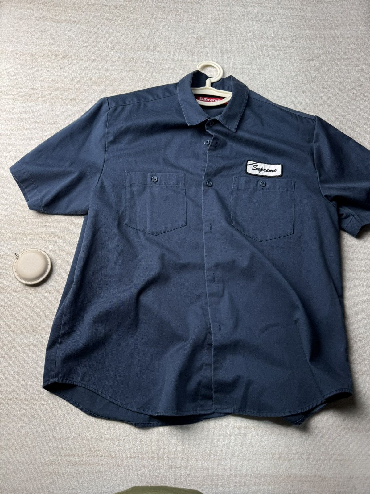 Supreme Supreme bitch work shirt Size US M / EU 48-50 / 2 - 3 Thumbnail