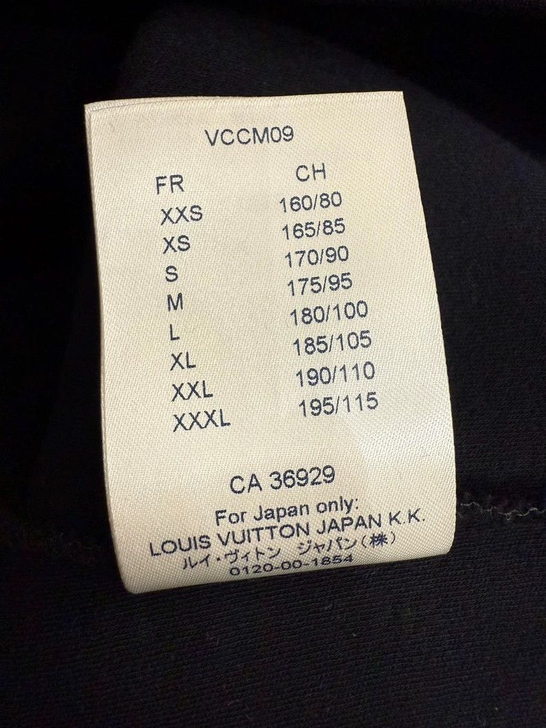 Louis Vuitton Louis Vuitton Black Hoodie Size US L / EU 52-54 / 3 - 6 Thumbnail