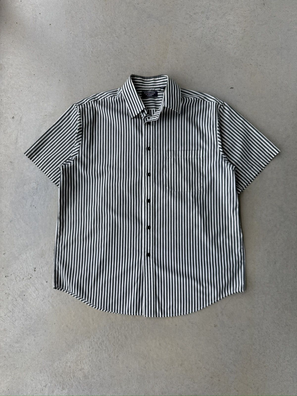 Vintage Vtg Roundtree & York Striped Short Sleeve Button Up Shirt Size US XL / EU 56 / 4 - 1 Thumbnail