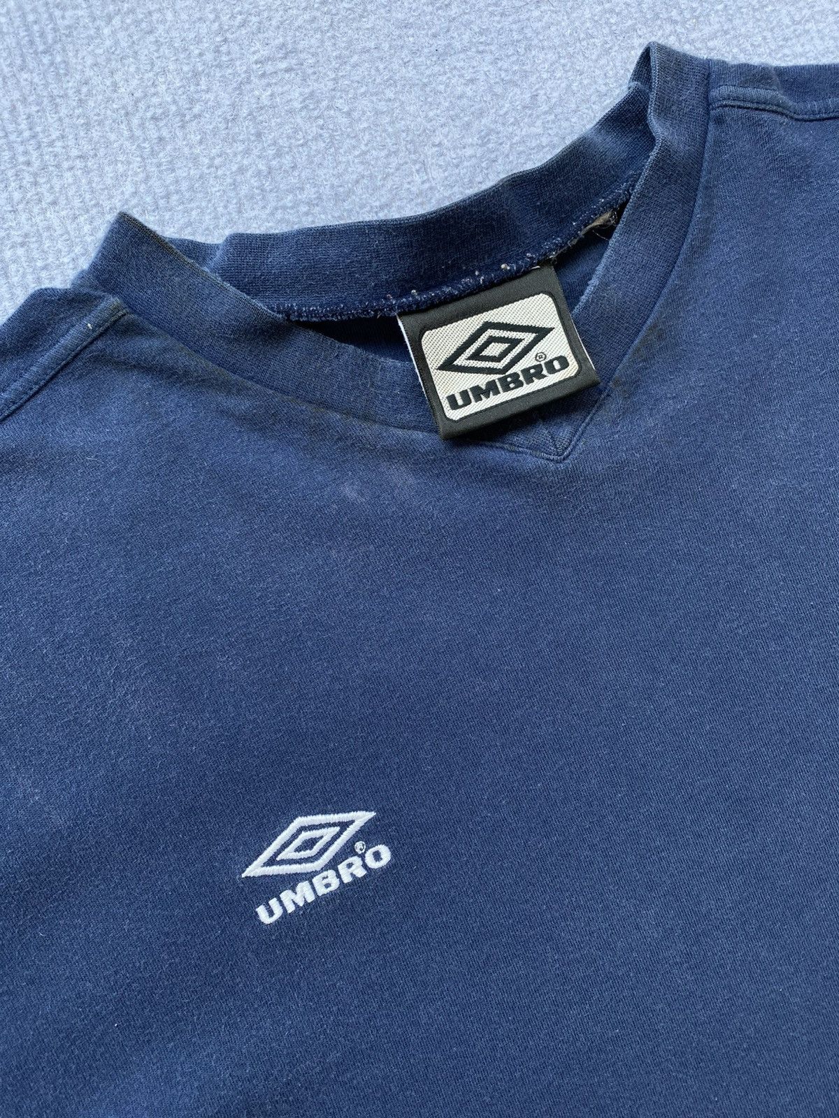 Chelsea Soccer Vintage 00’s Navy Umbro Chelsea Tee✨ Size US L / EU 52-54 / 3 - 5 Thumbnail