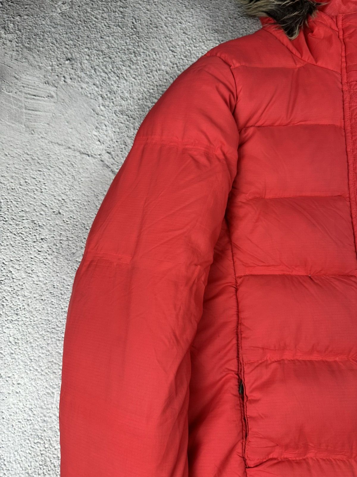 Nike ACG Vintage Nike ACG Down Puffer Jacket Washed Y2K Fur Fuzzy Size S / US 4 / IT 40 - 7 Thumbnail