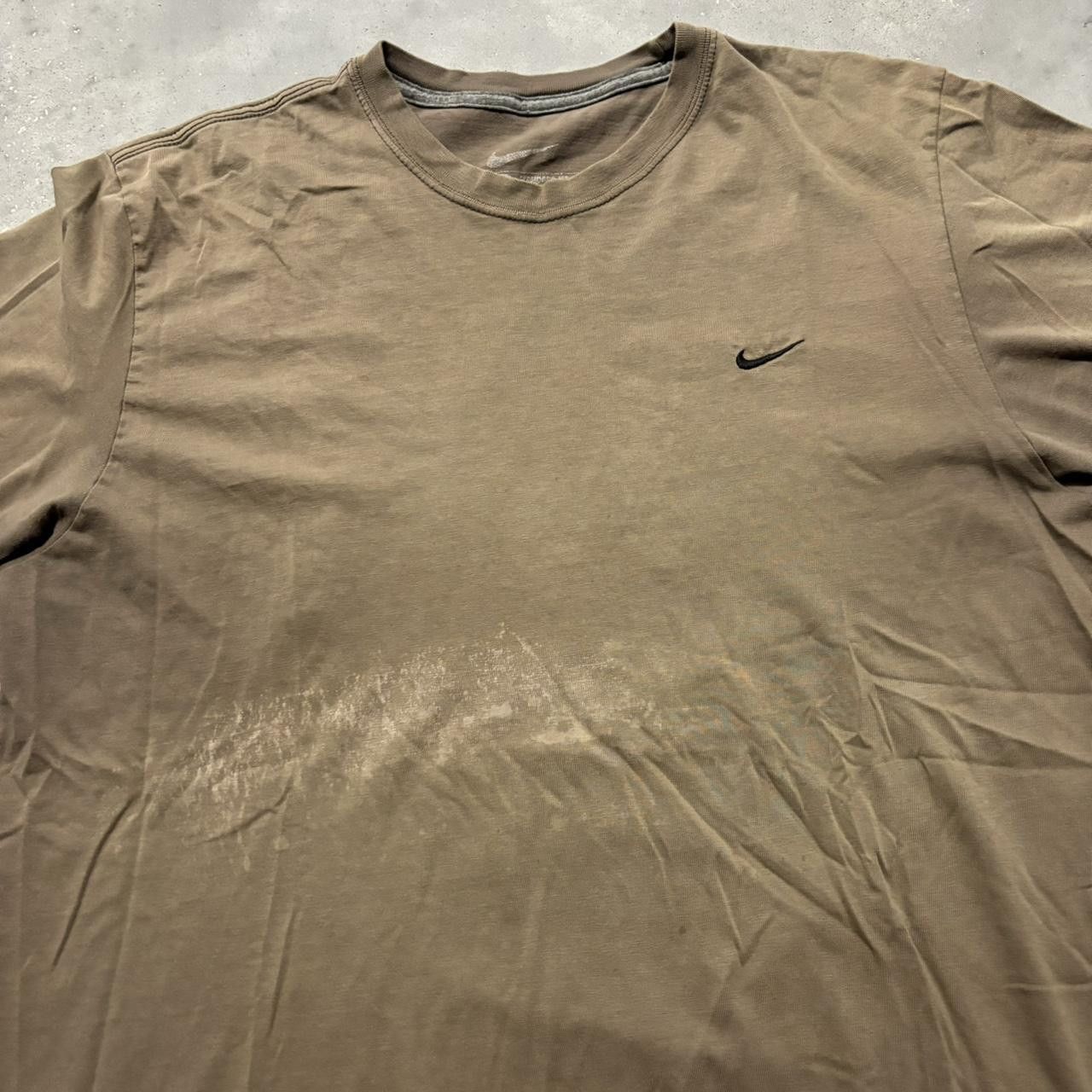 Nike × Vintage Crazy Vintage Y2K/2000s Faded Brown Nike Swoosh Skater Essential Tee! Size US L / EU 52-54 / 3 - 2 Thumbnail