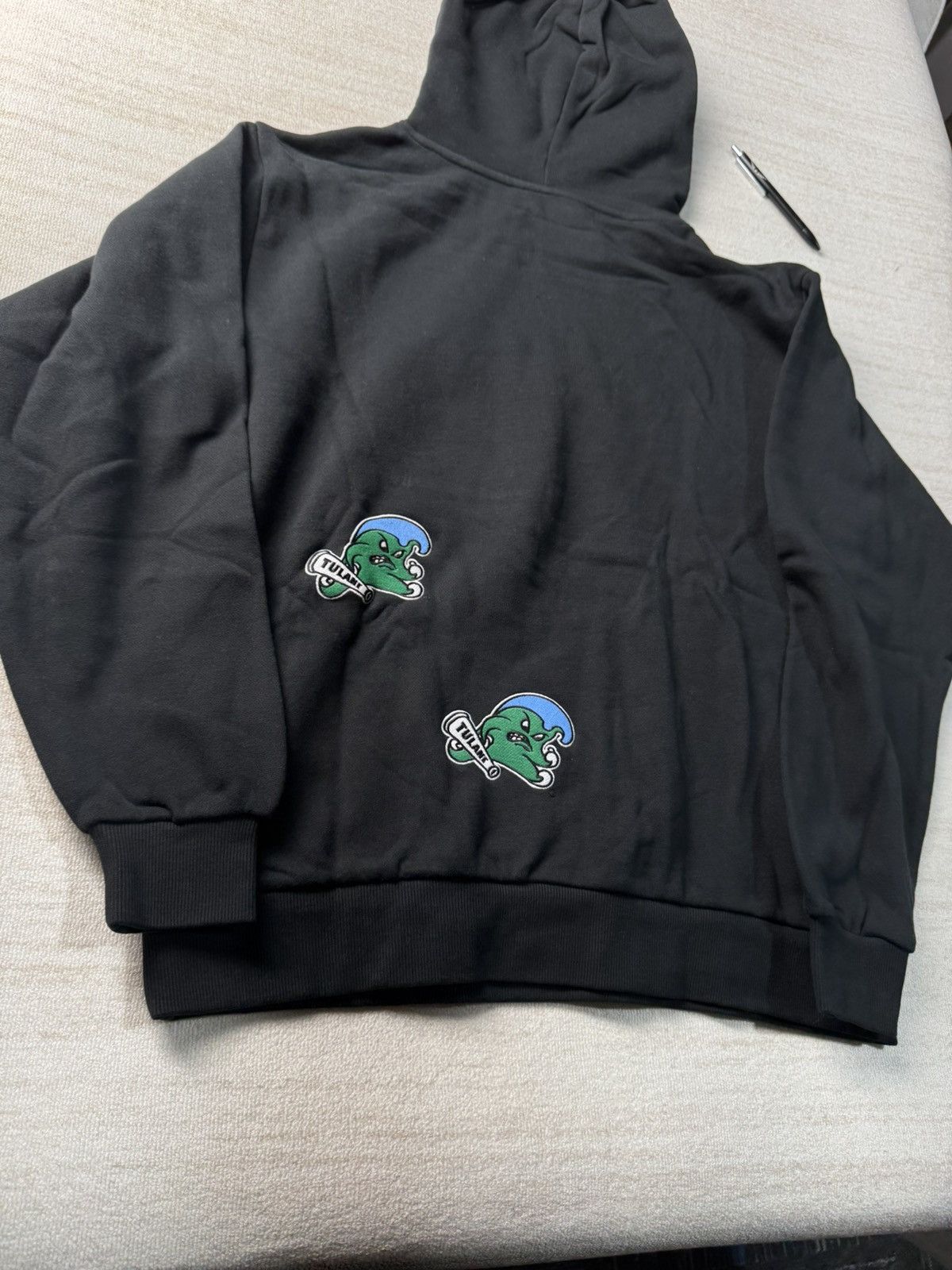 Mitchell & Ness × Travis Scott Tulane green wavehoodie Size US M / EU 48-50 / 2 - 5 Thumbnail